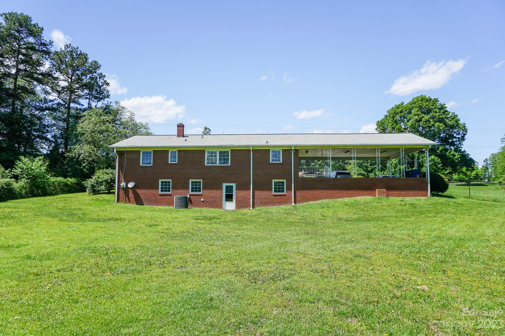 4407 E NC 10 Highway