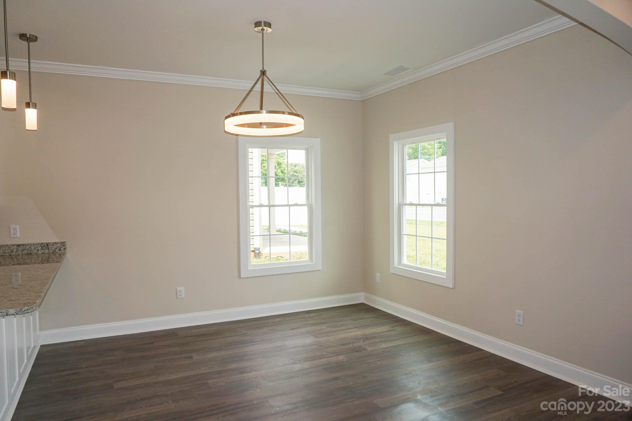 2530 Snow Creek Road NE