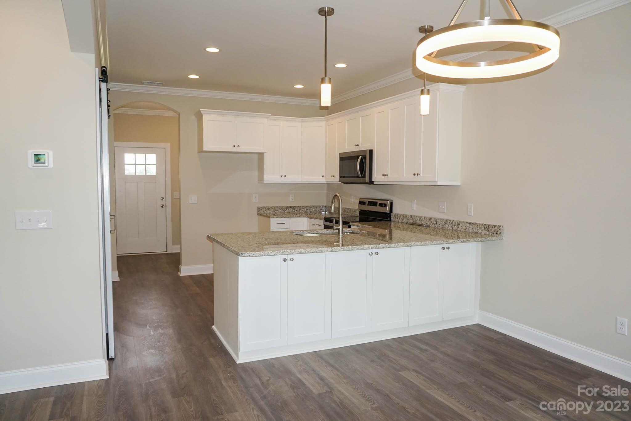 2530 Snow Creek Road NE