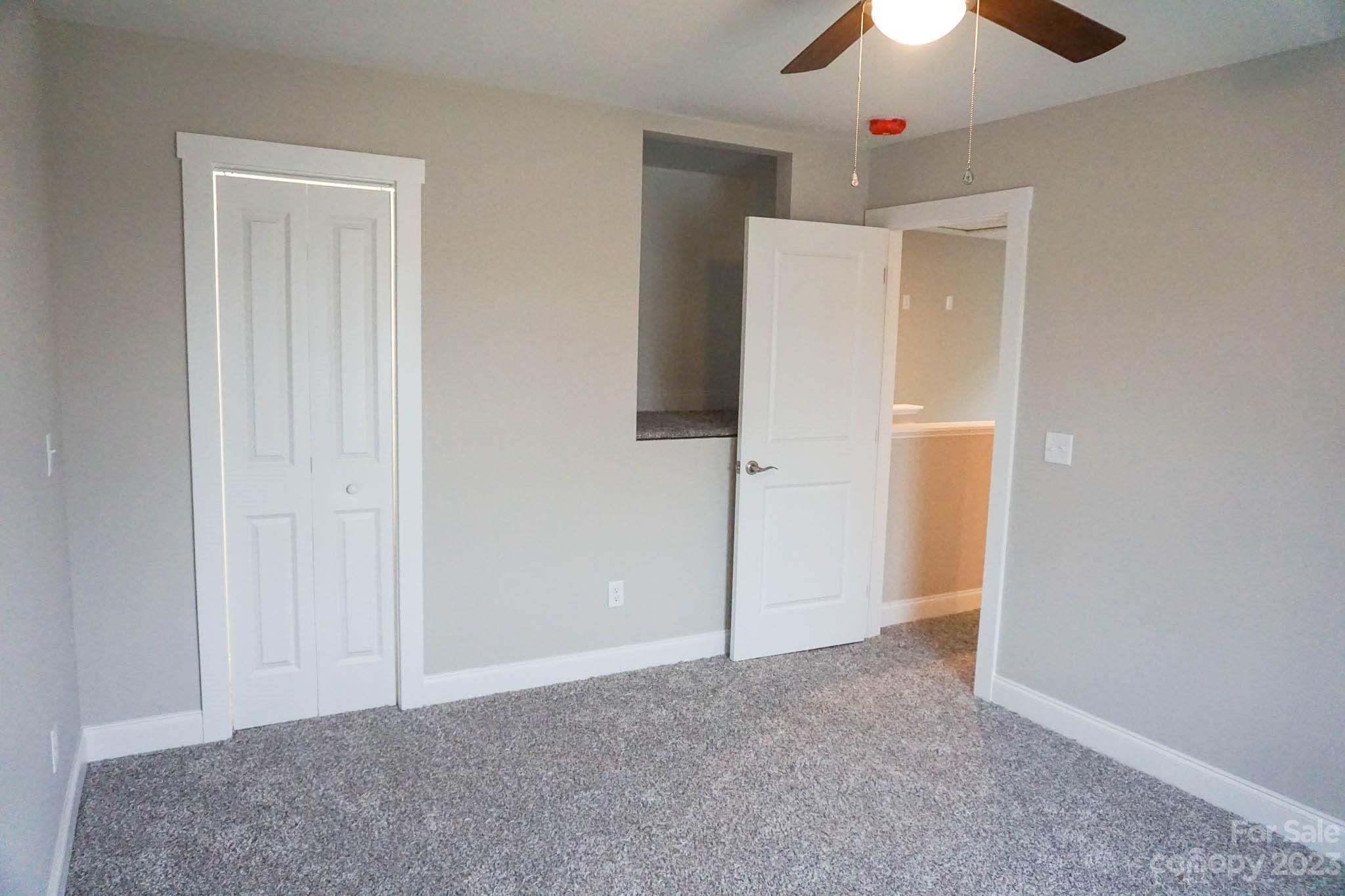 2526 Snow Creek Road NE