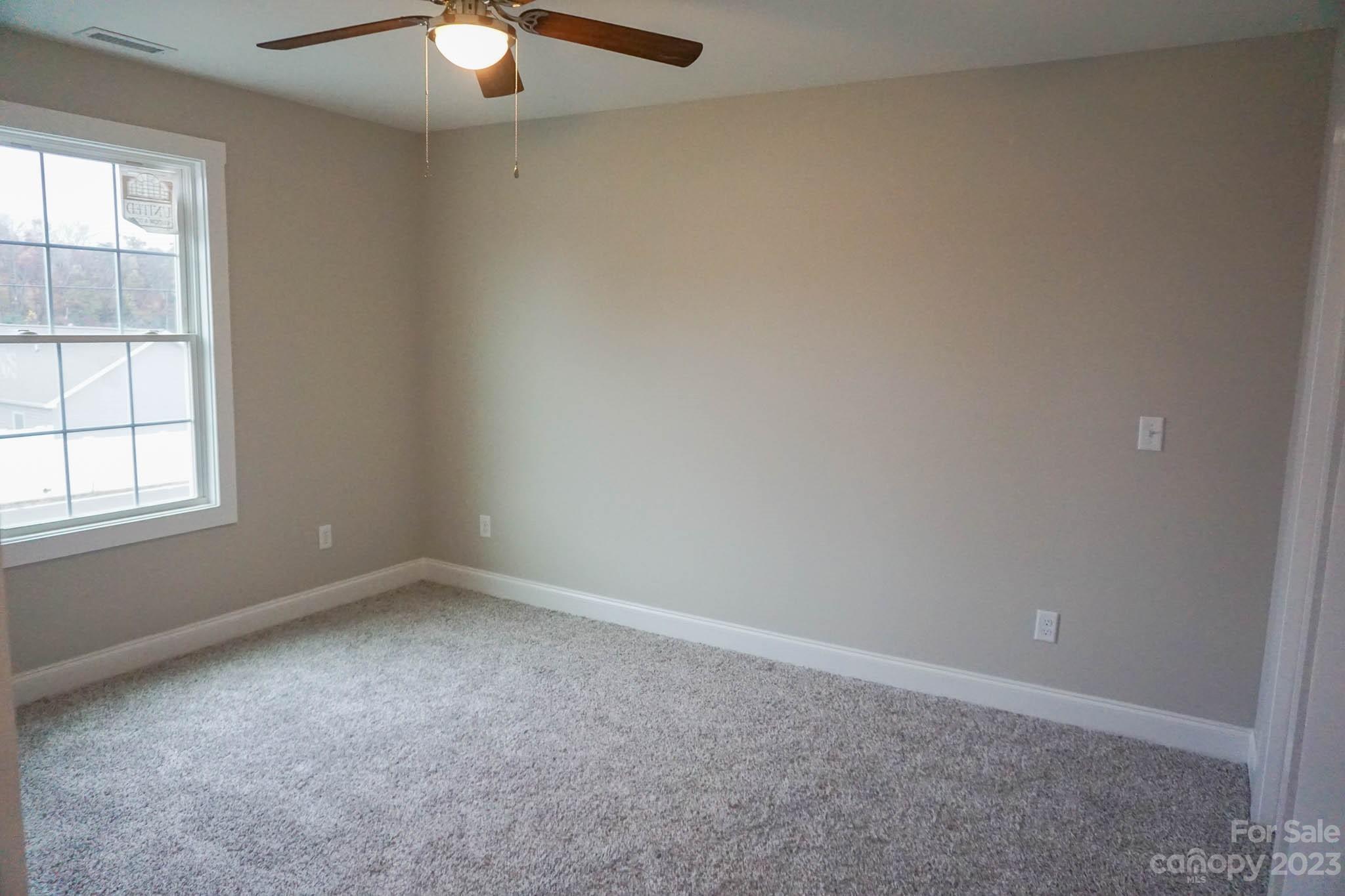 2526 Snow Creek Road NE