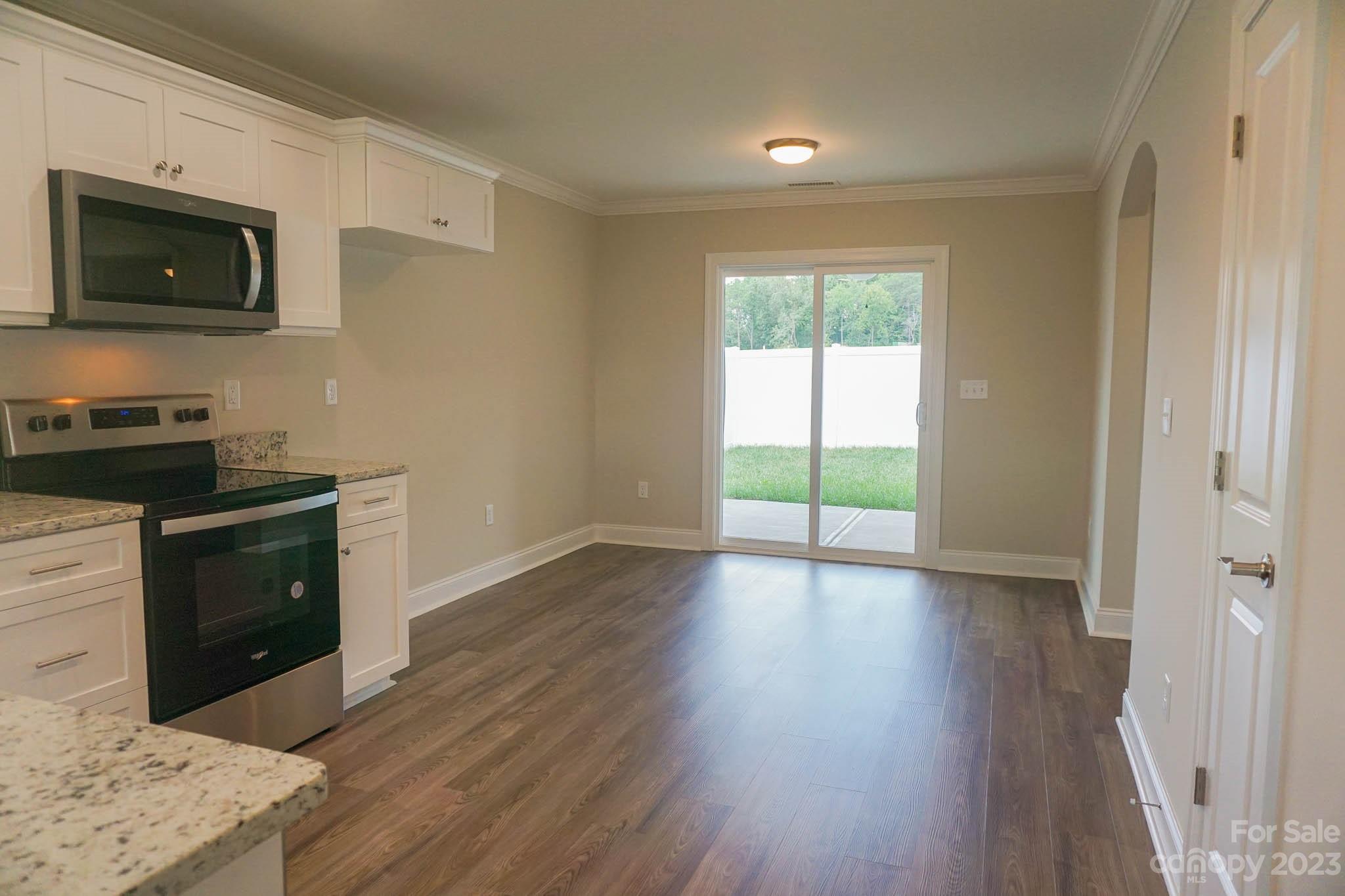 2550 Snow Creek Road NE