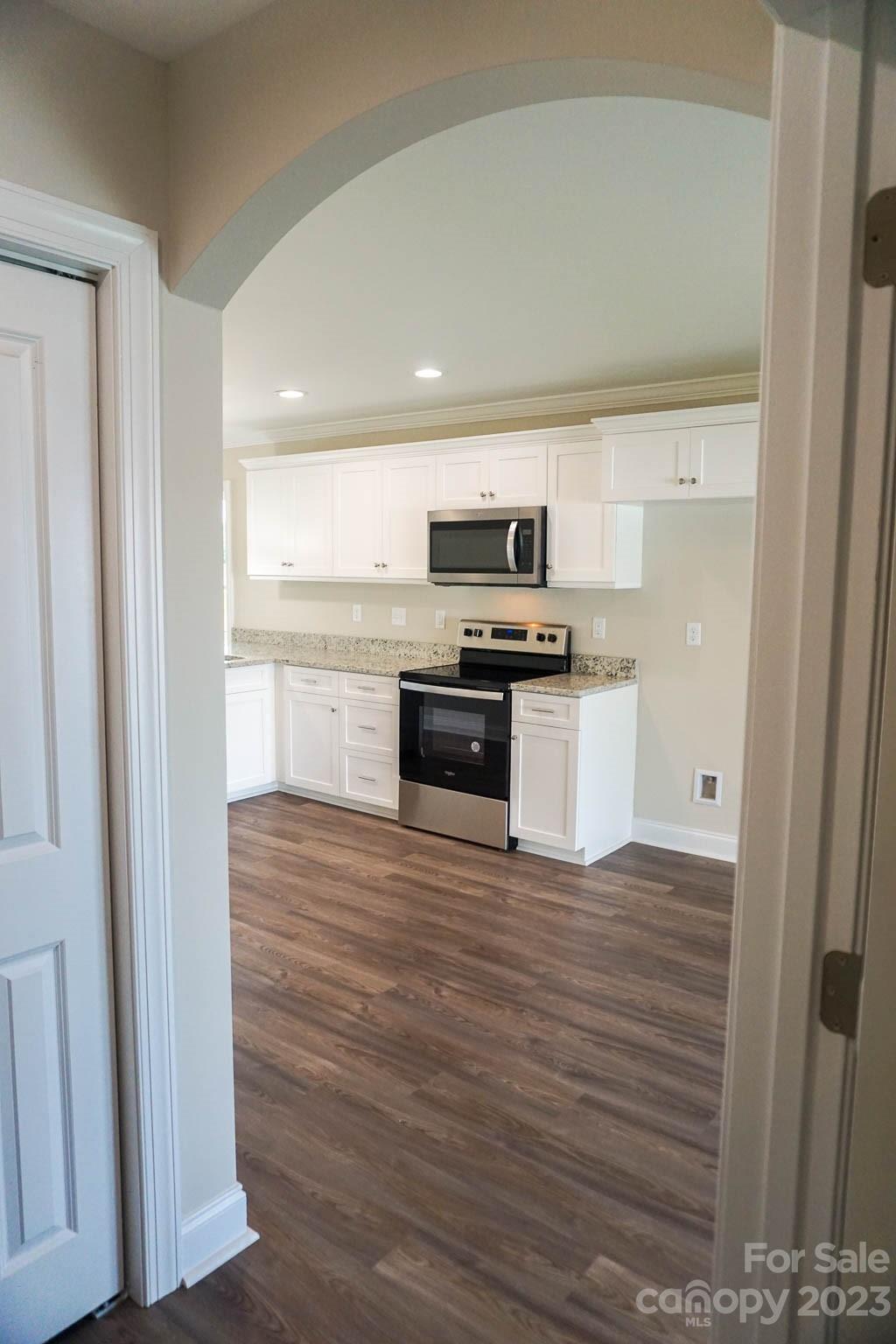 2550 Snow Creek Road NE