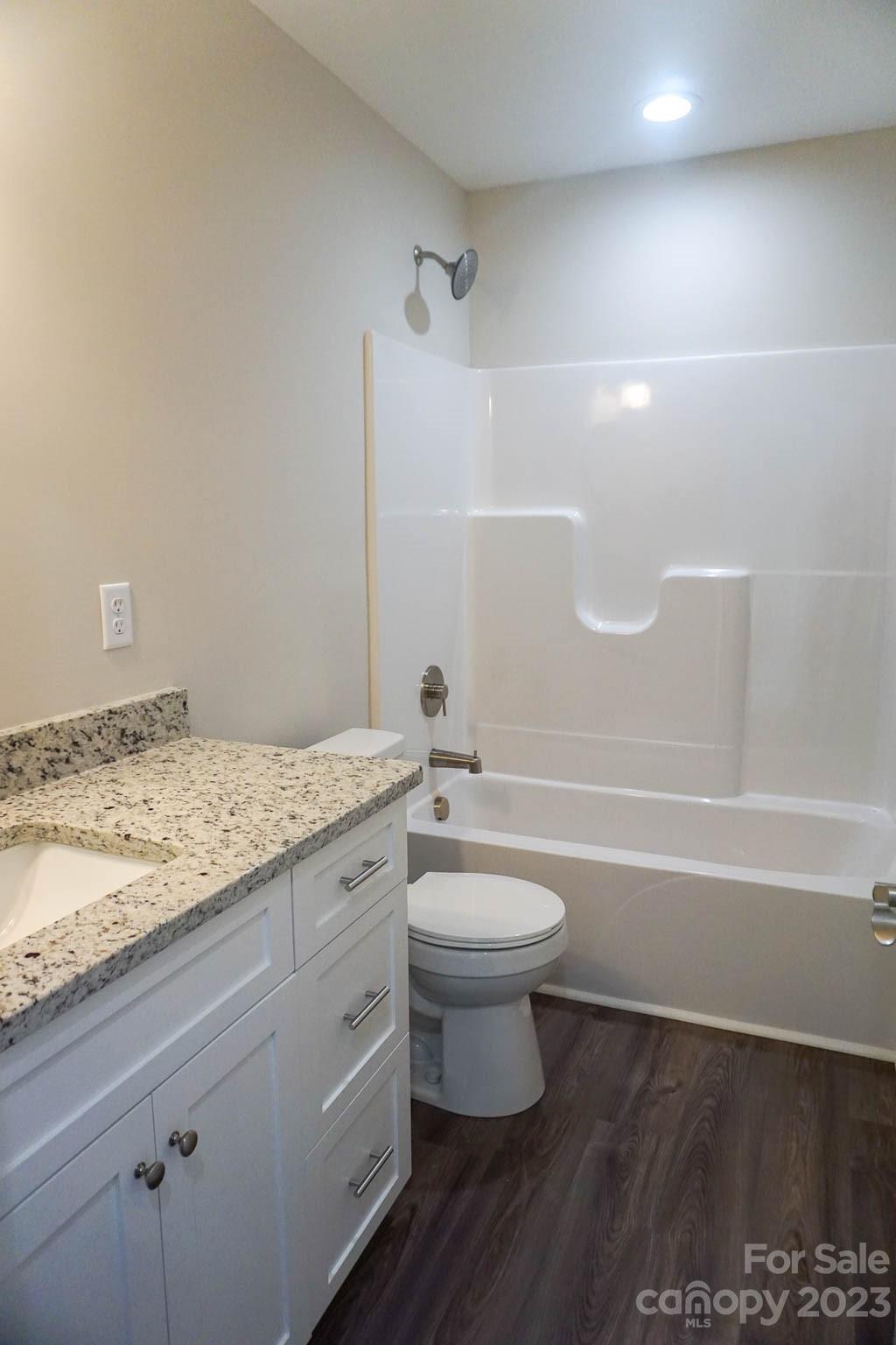 2550 Snow Creek Road NE