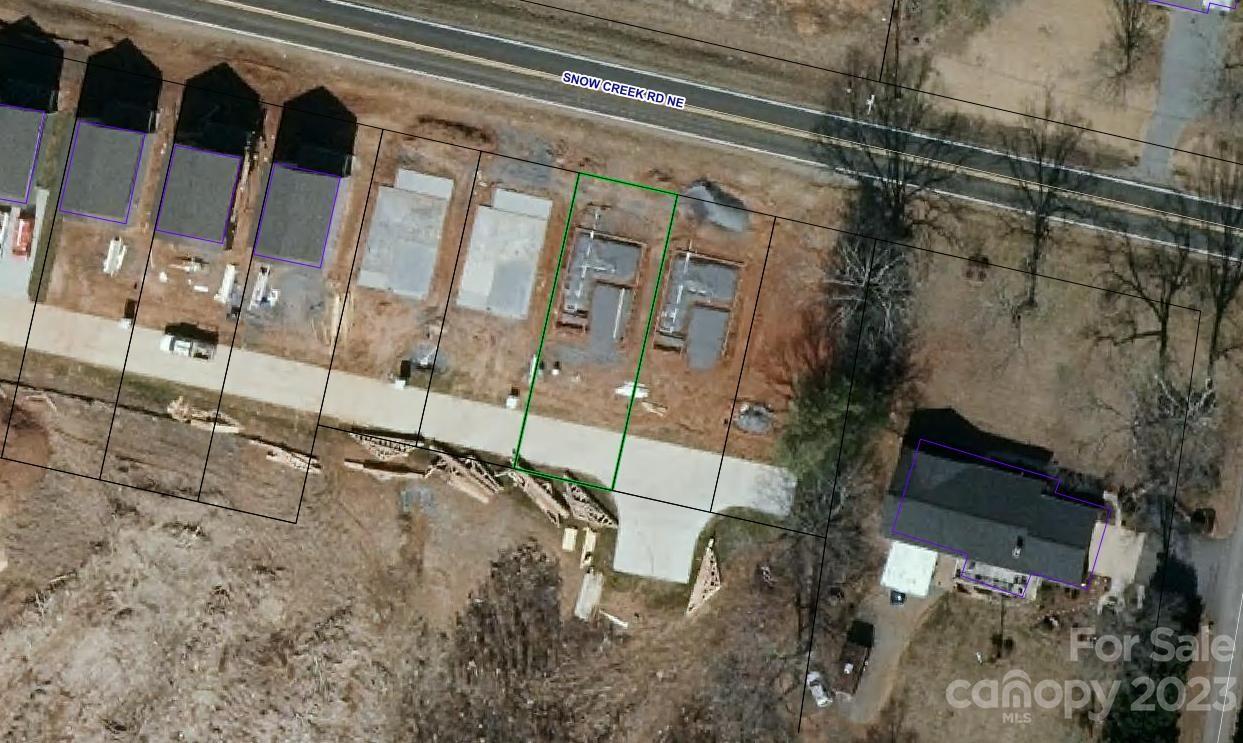 2550 Snow Creek Road NE
