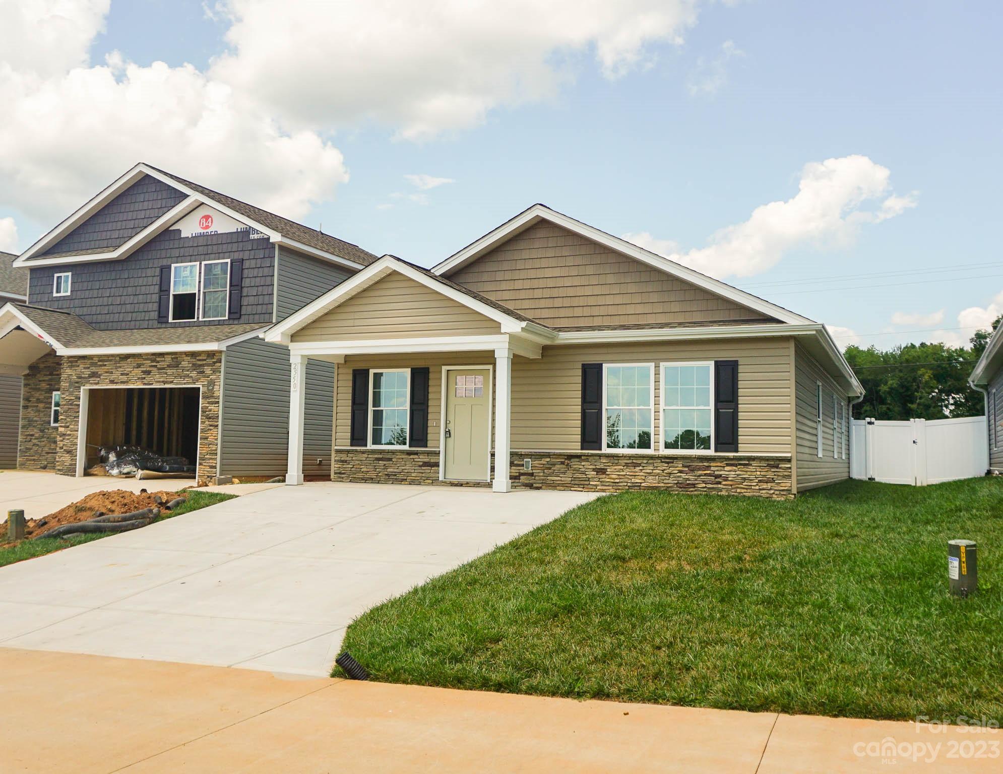 2550 Snow Creek Road NE