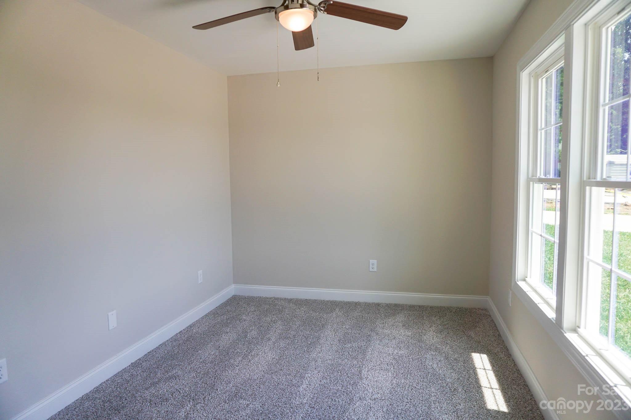 2550 Snow Creek Road NE