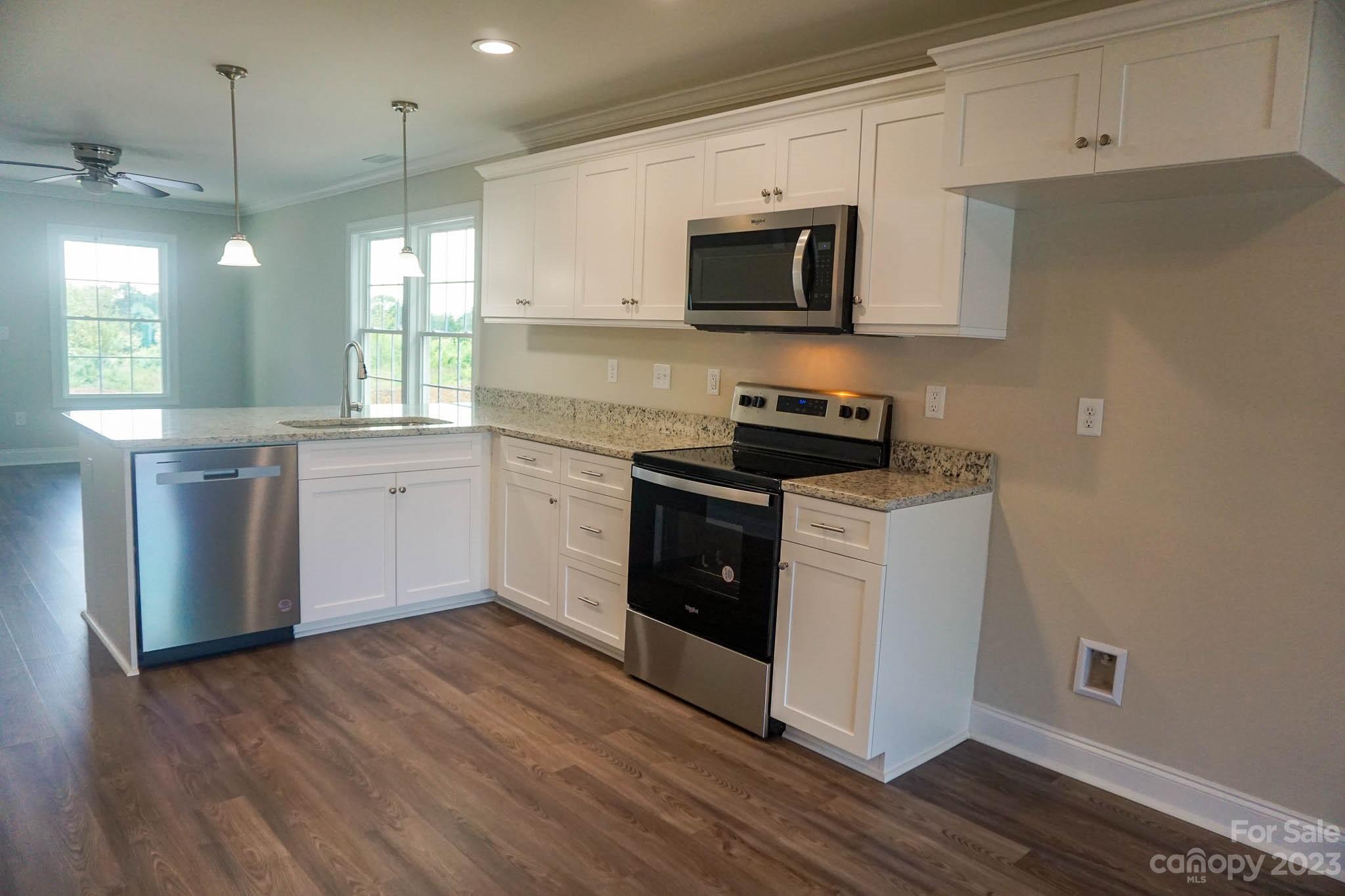 2550 Snow Creek Road NE