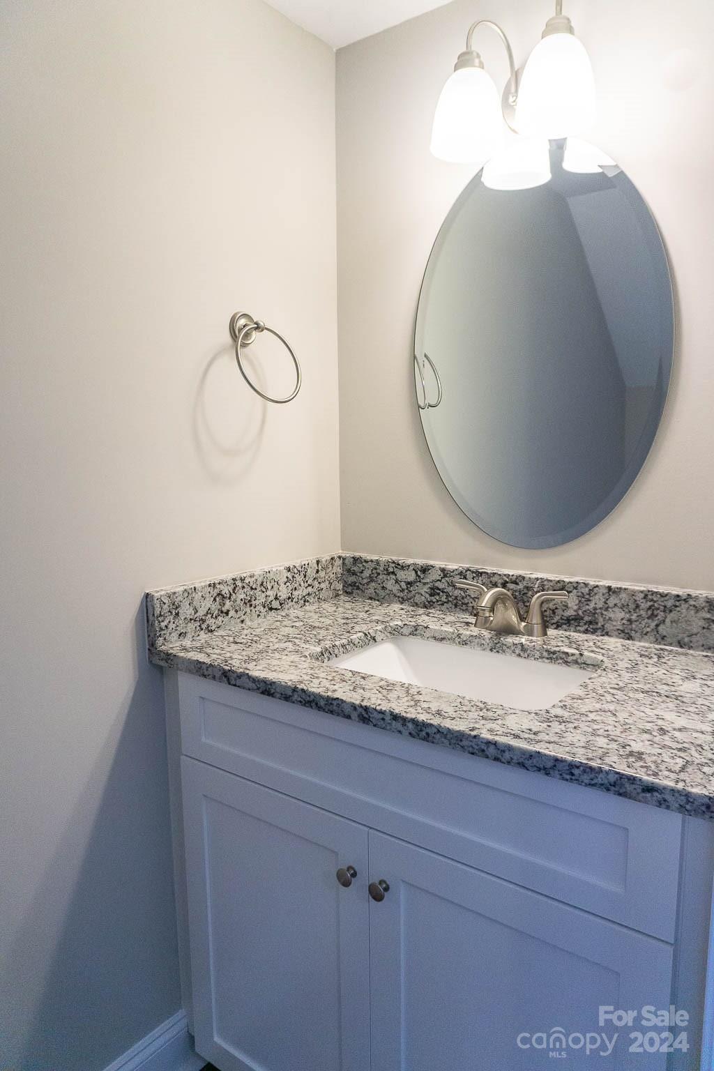 2553 Snow Creek Road NE