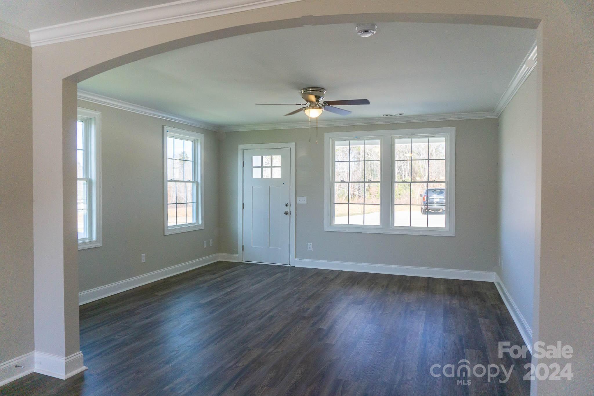 2553 Snow Creek Road NE