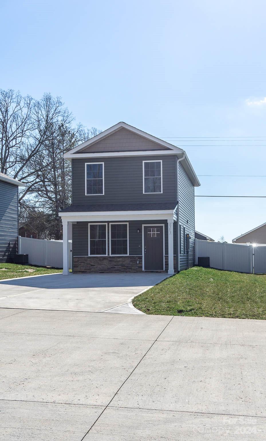 2553 Snow Creek Road NE