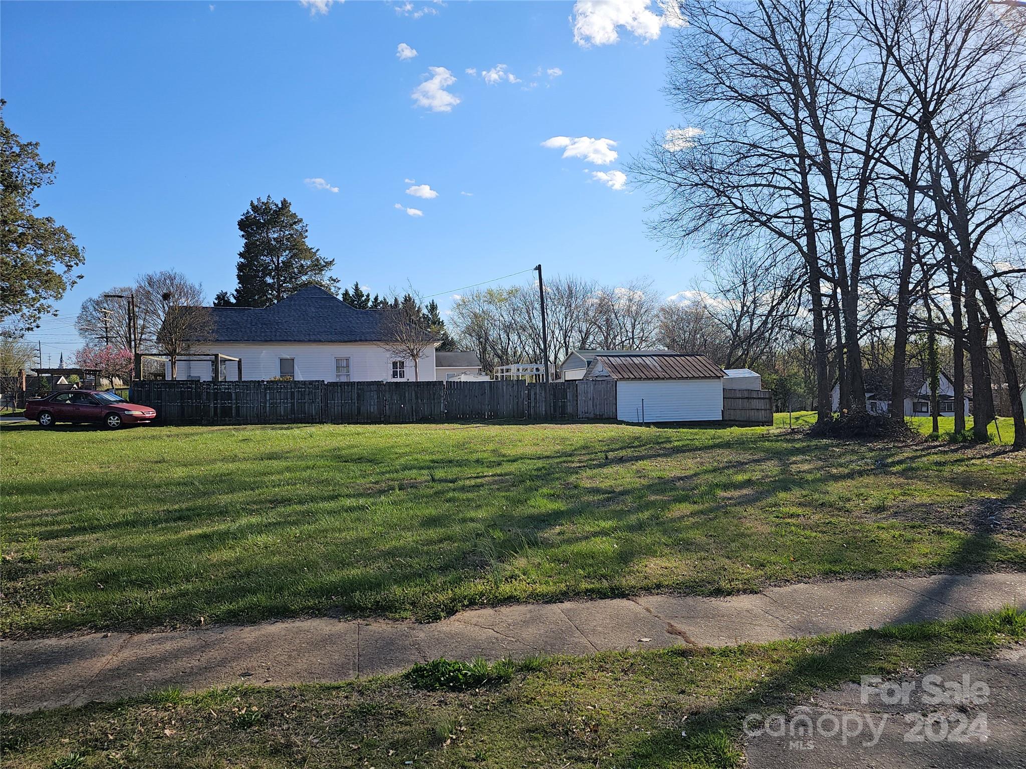 4 14th Street SE Unit: 33