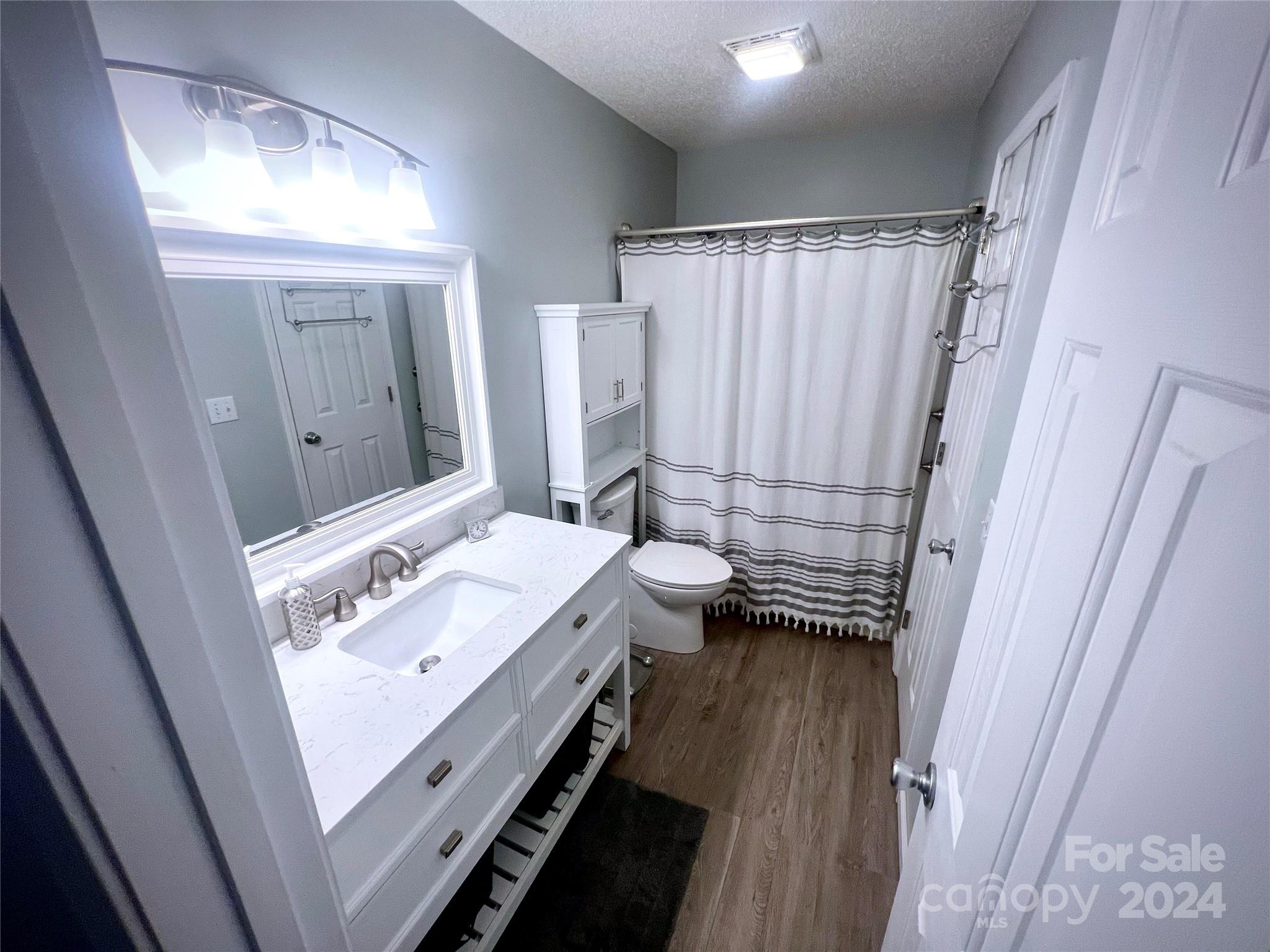 3261 White Oak Court Unit: J3