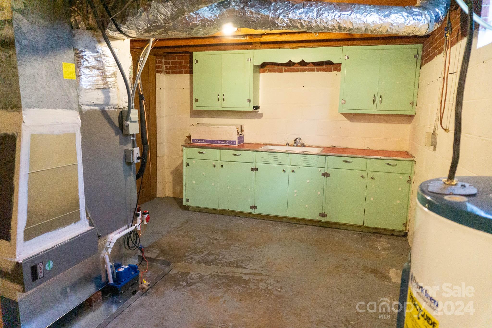 215 & 227 29th Avenue NE