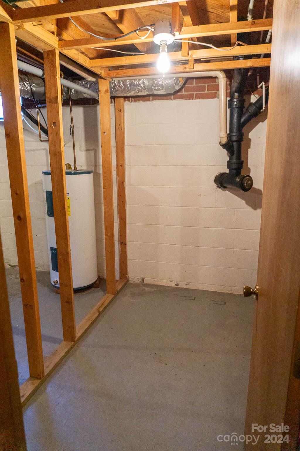 215 & 227 29th Avenue NE