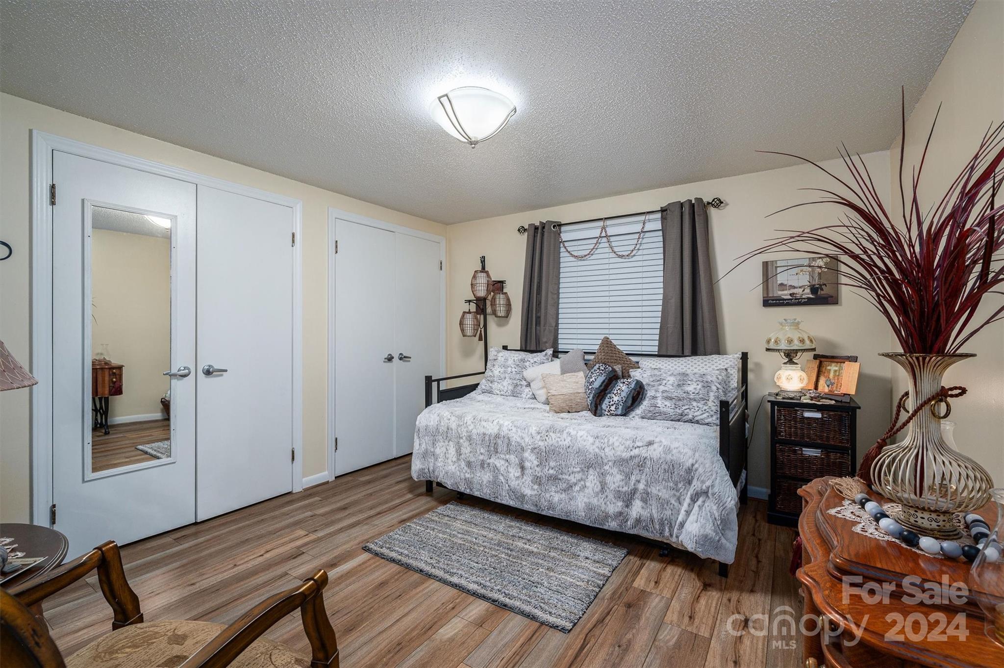 4298 Maiden Highway