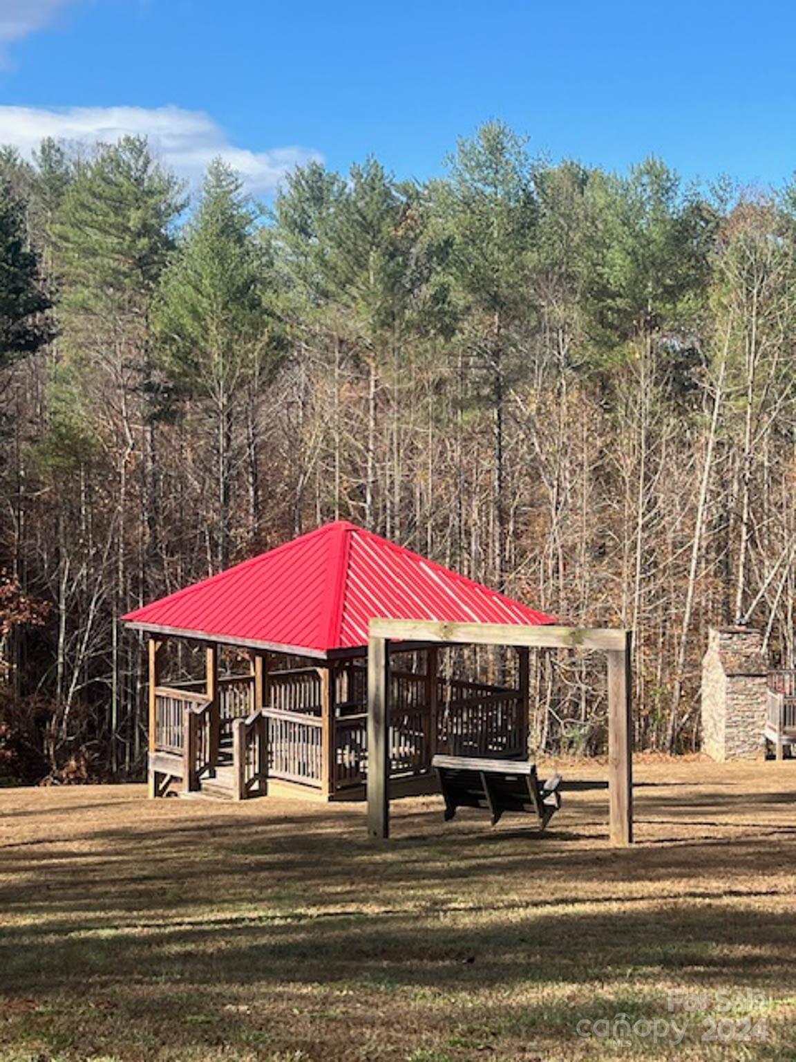 3060 Peninsula Pointe Drive NW Unit: 114