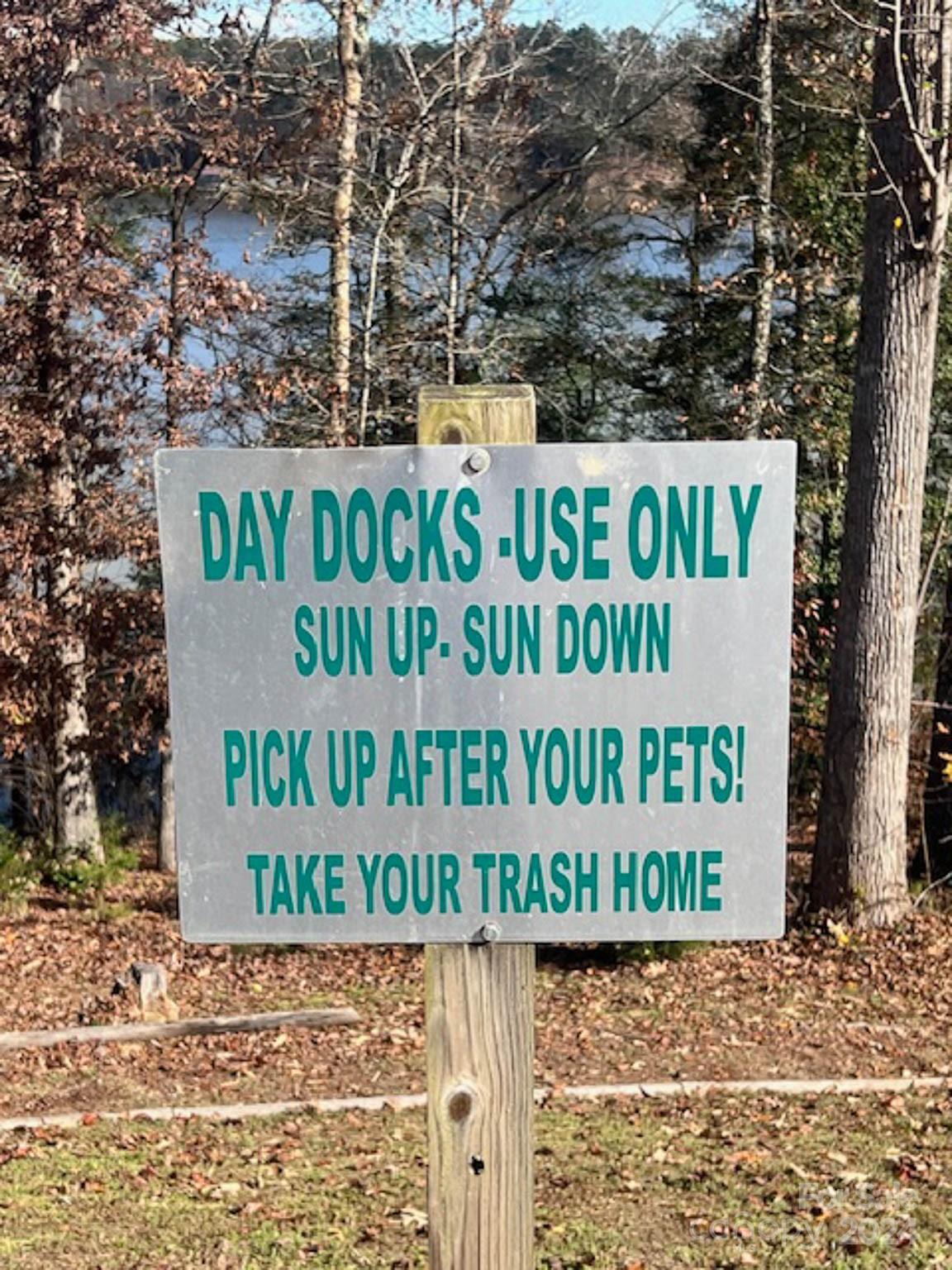 3060 Peninsula Pointe Drive NW Unit: 114