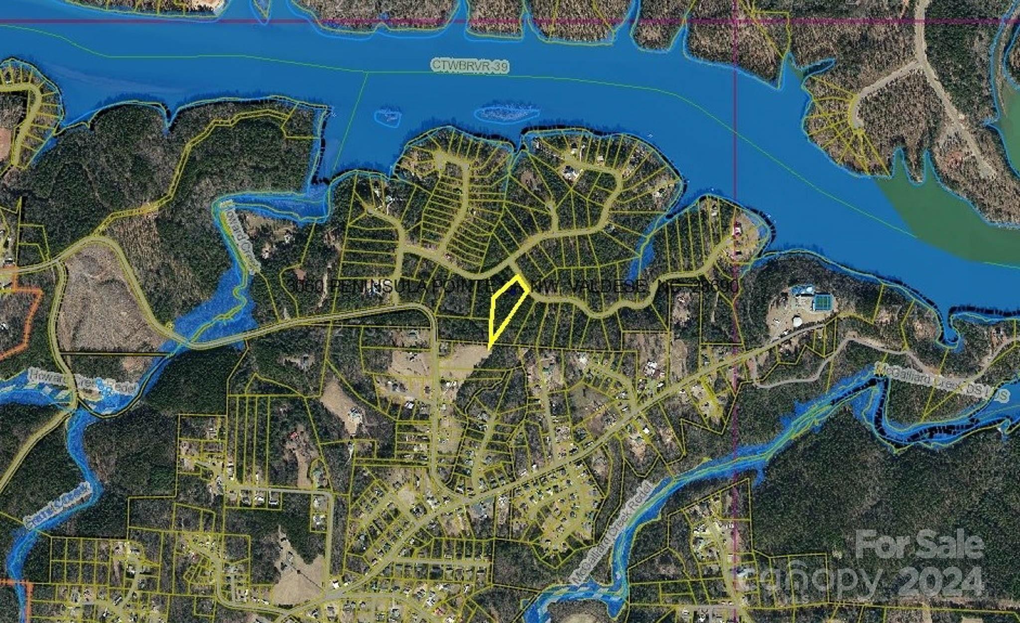 3060 Peninsula Pointe Drive NW Unit: 114