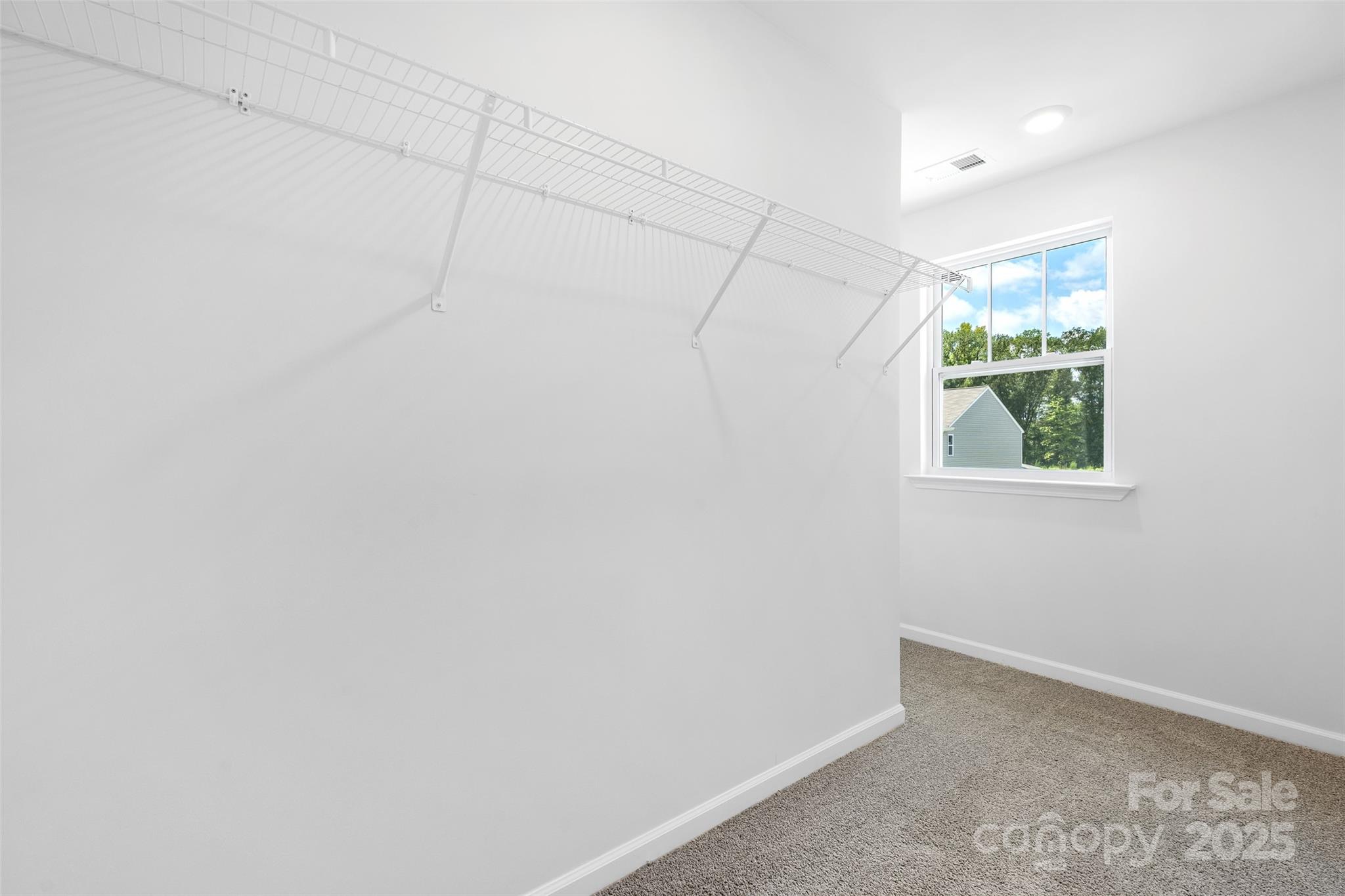 1005 20th Avenue Loop SE