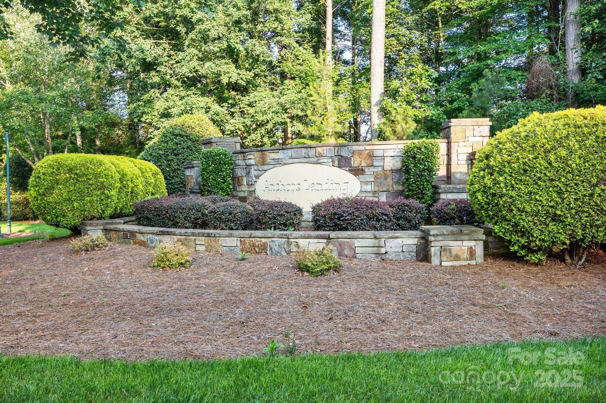 5025 Harbor View Drive E