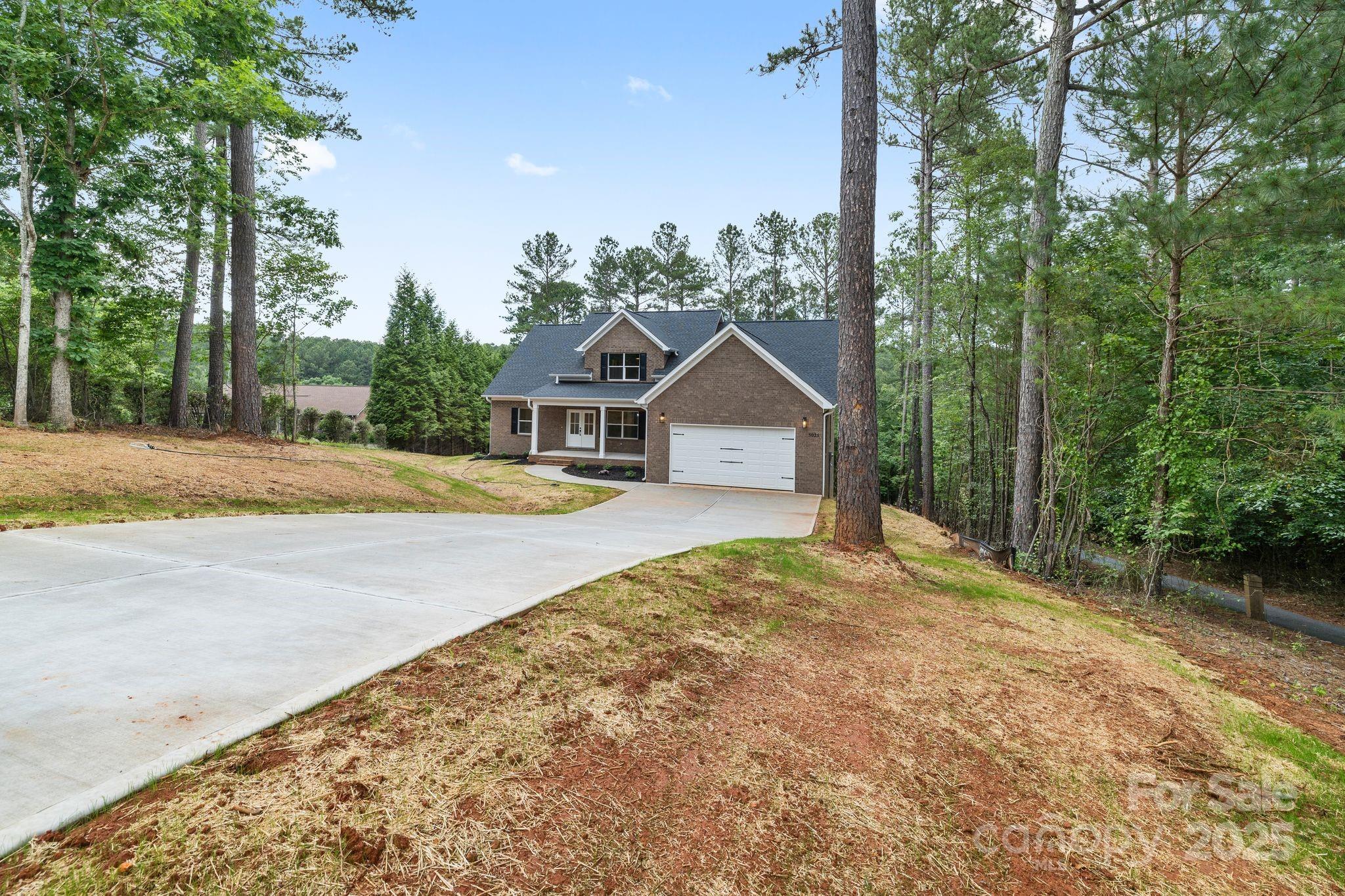 5025 Harbor View Drive E