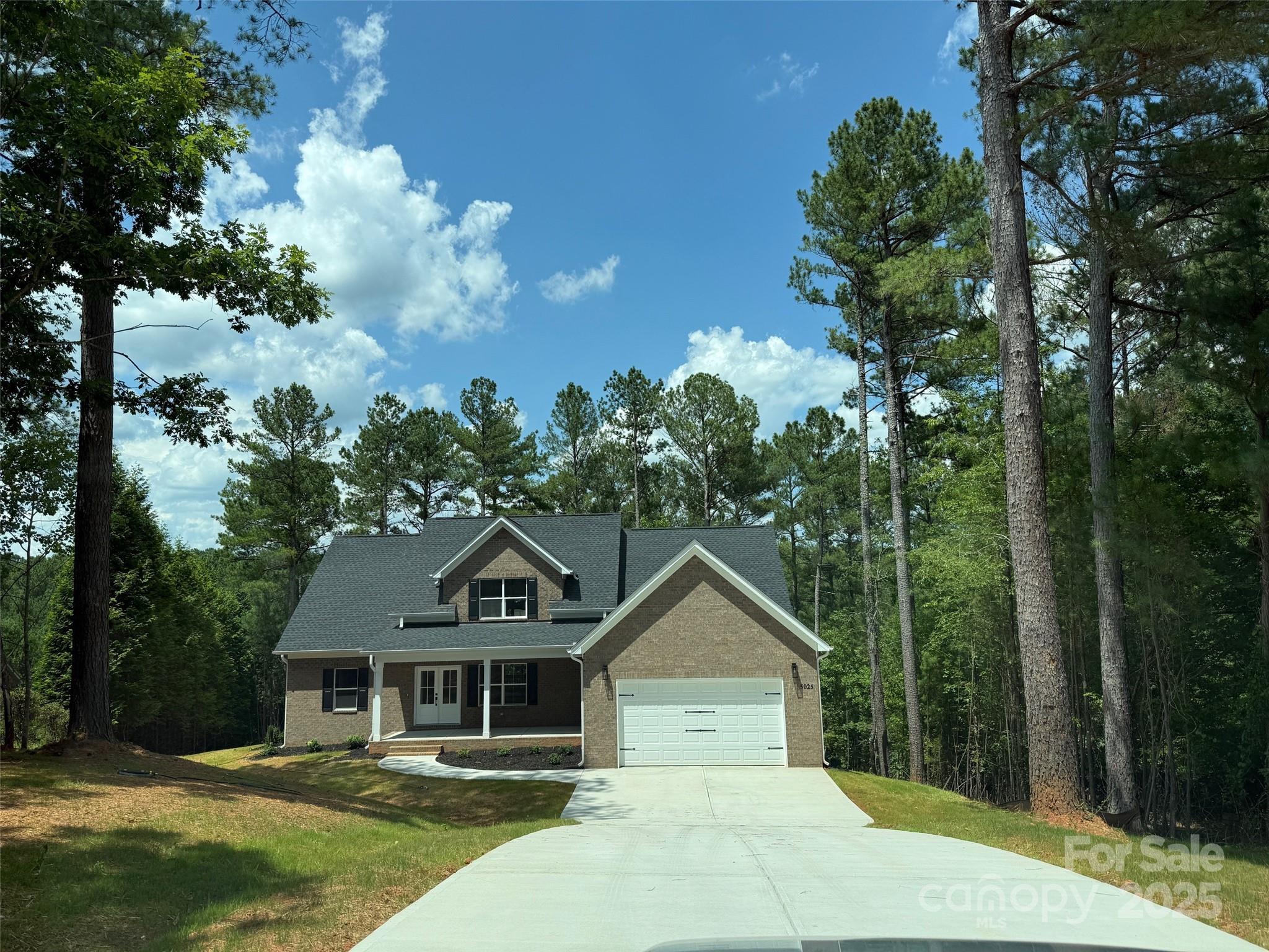 5025 Harbor View Drive E