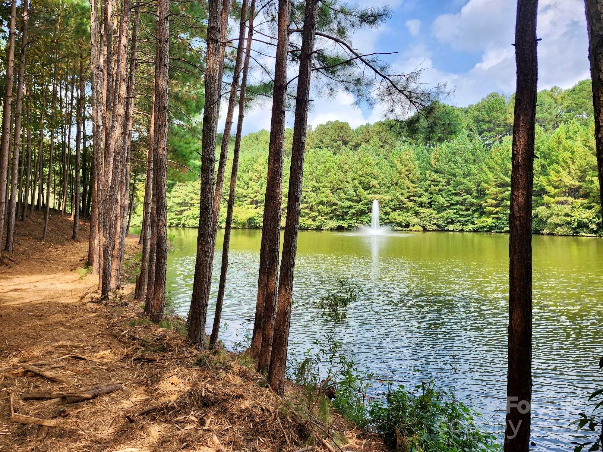 5025 Harbor View Drive E