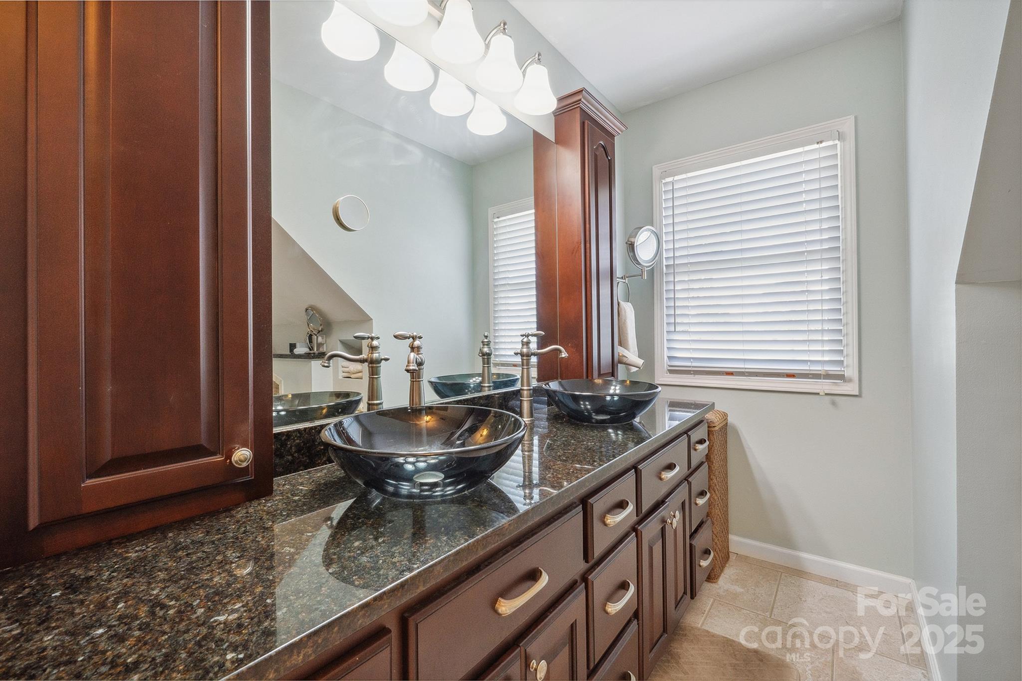 5567 Quail Creek Drive