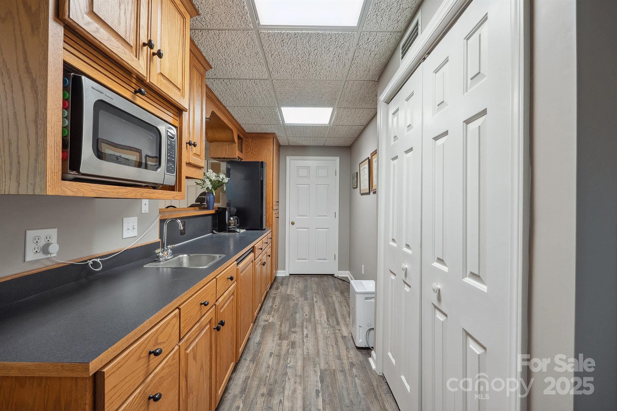 5567 Quail Creek Drive