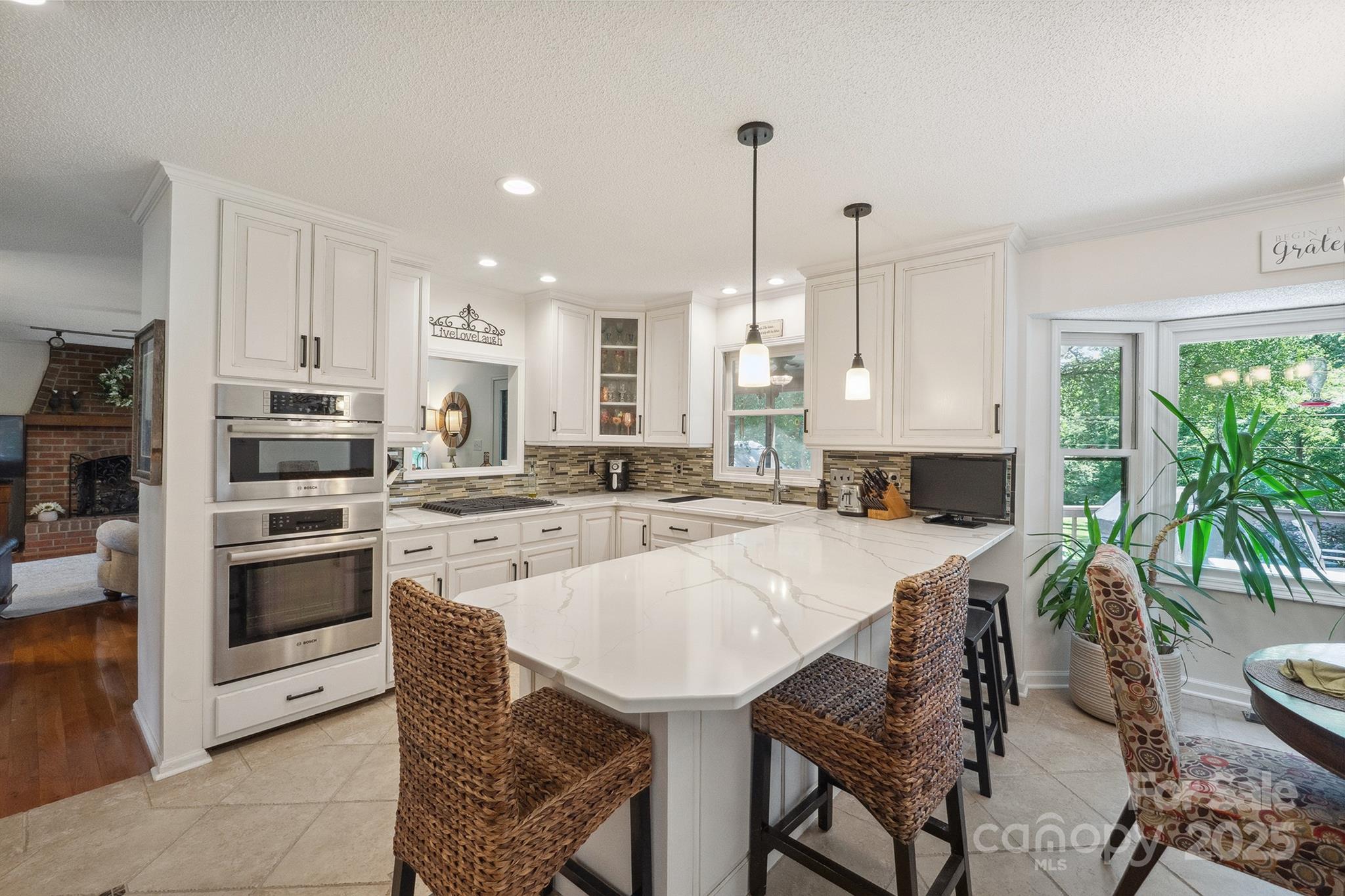 5567 Quail Creek Drive