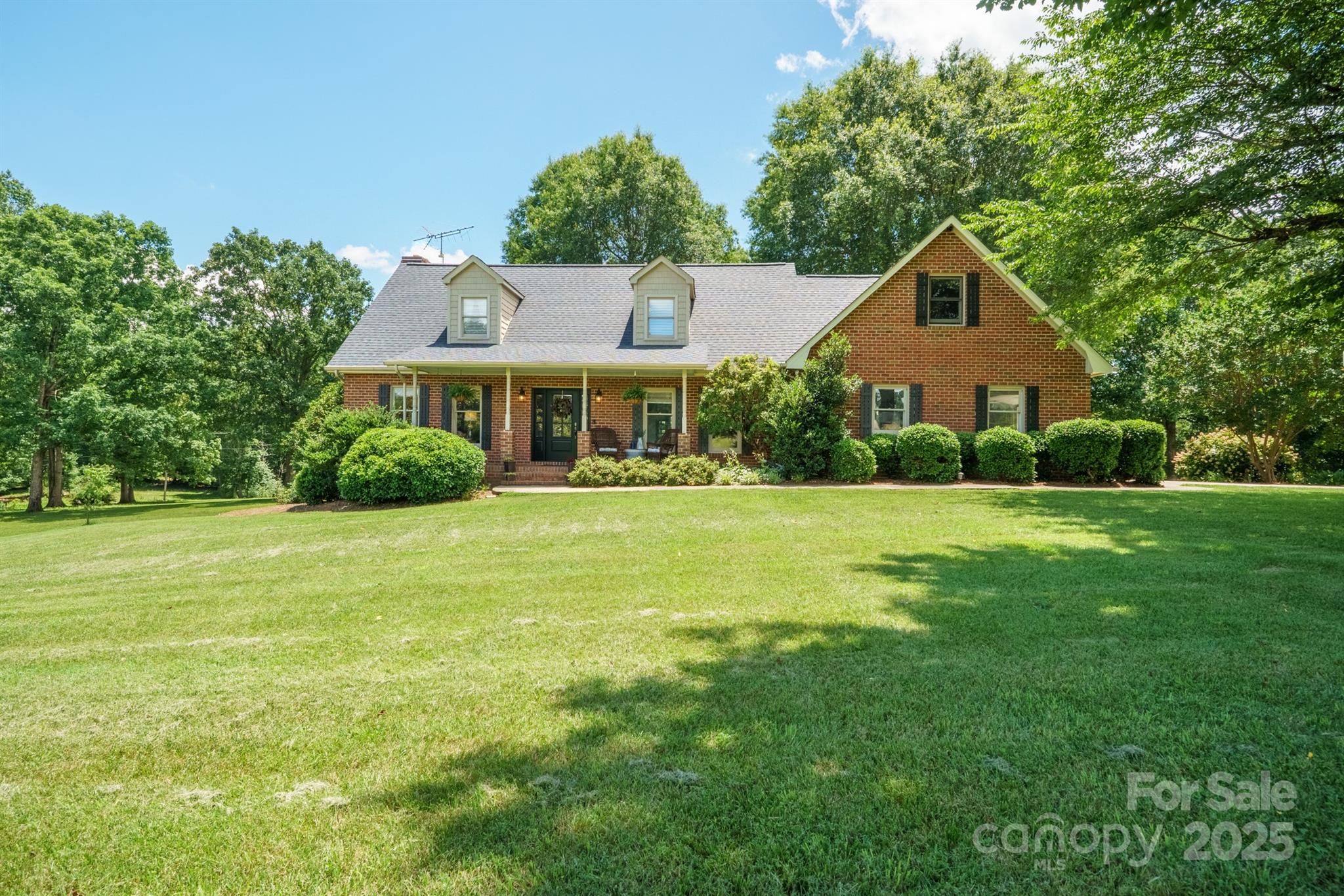 5567 Quail Creek Drive