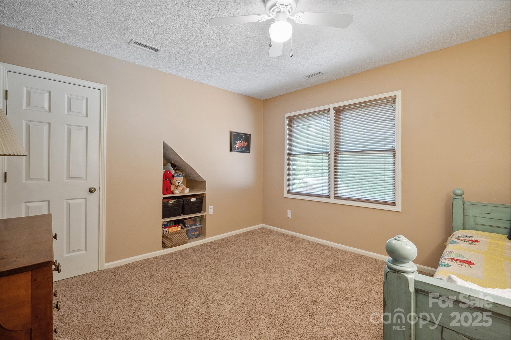 5567 Quail Creek Drive