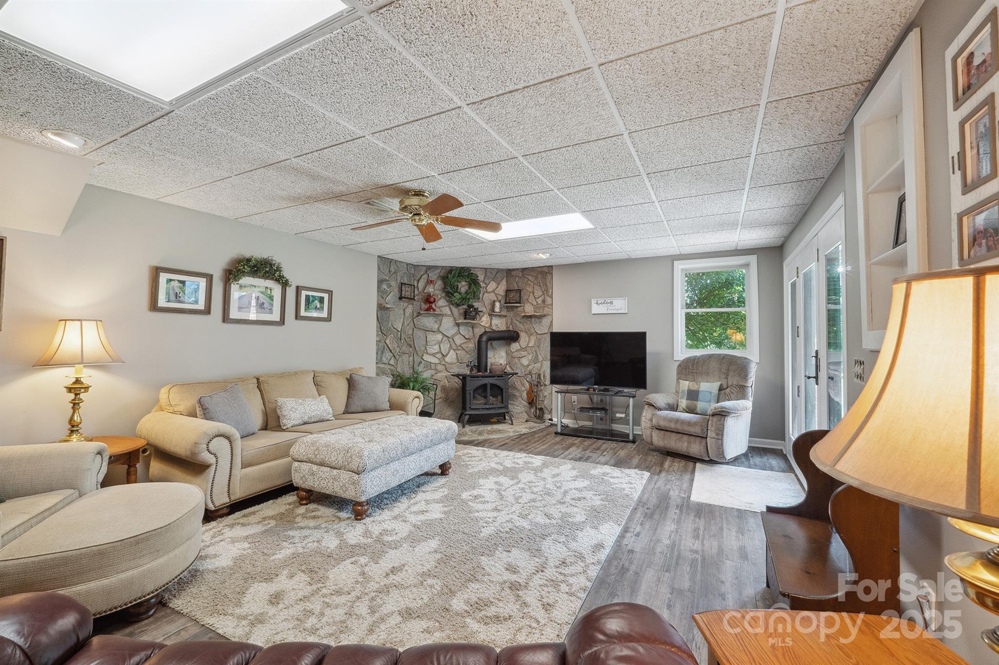 5567 Quail Creek Drive