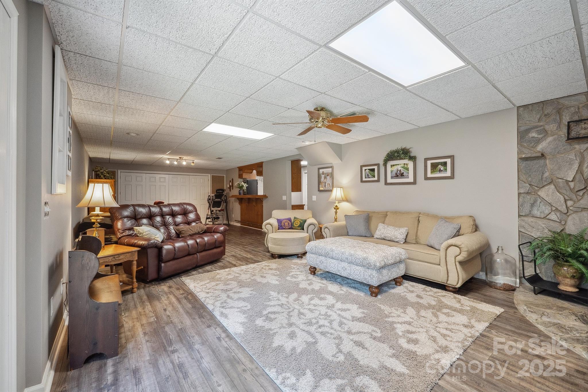 5567 Quail Creek Drive