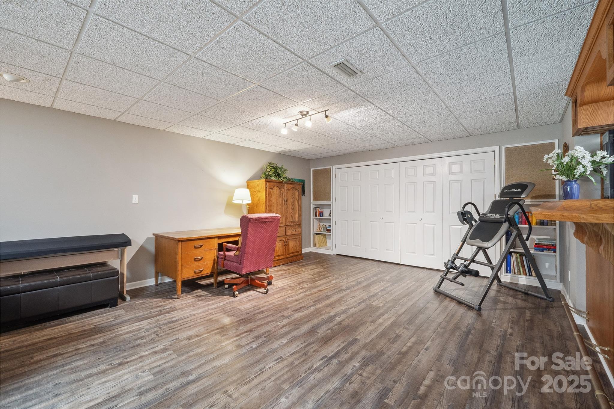 5567 Quail Creek Drive