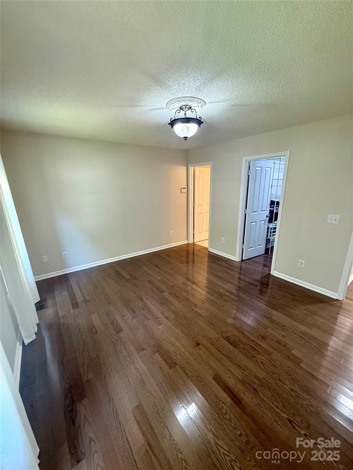 2090 Summerfield Circle