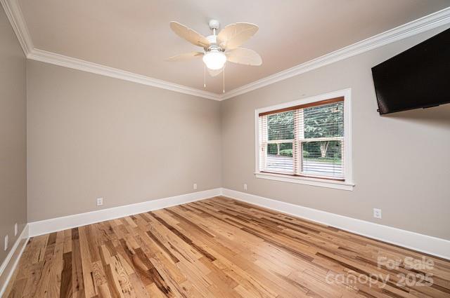 833 36th Avenue Place NW