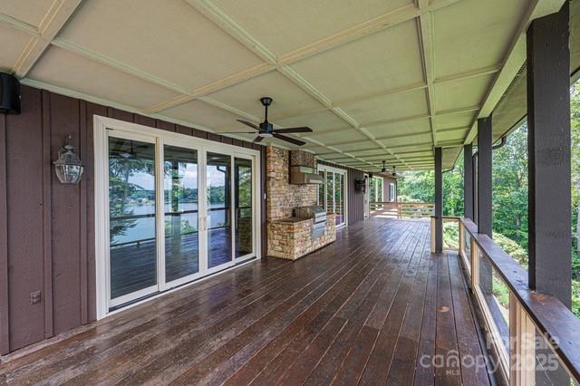 833 36th Avenue Place NW