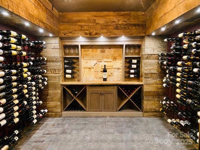 833 36th Avenue Place NW