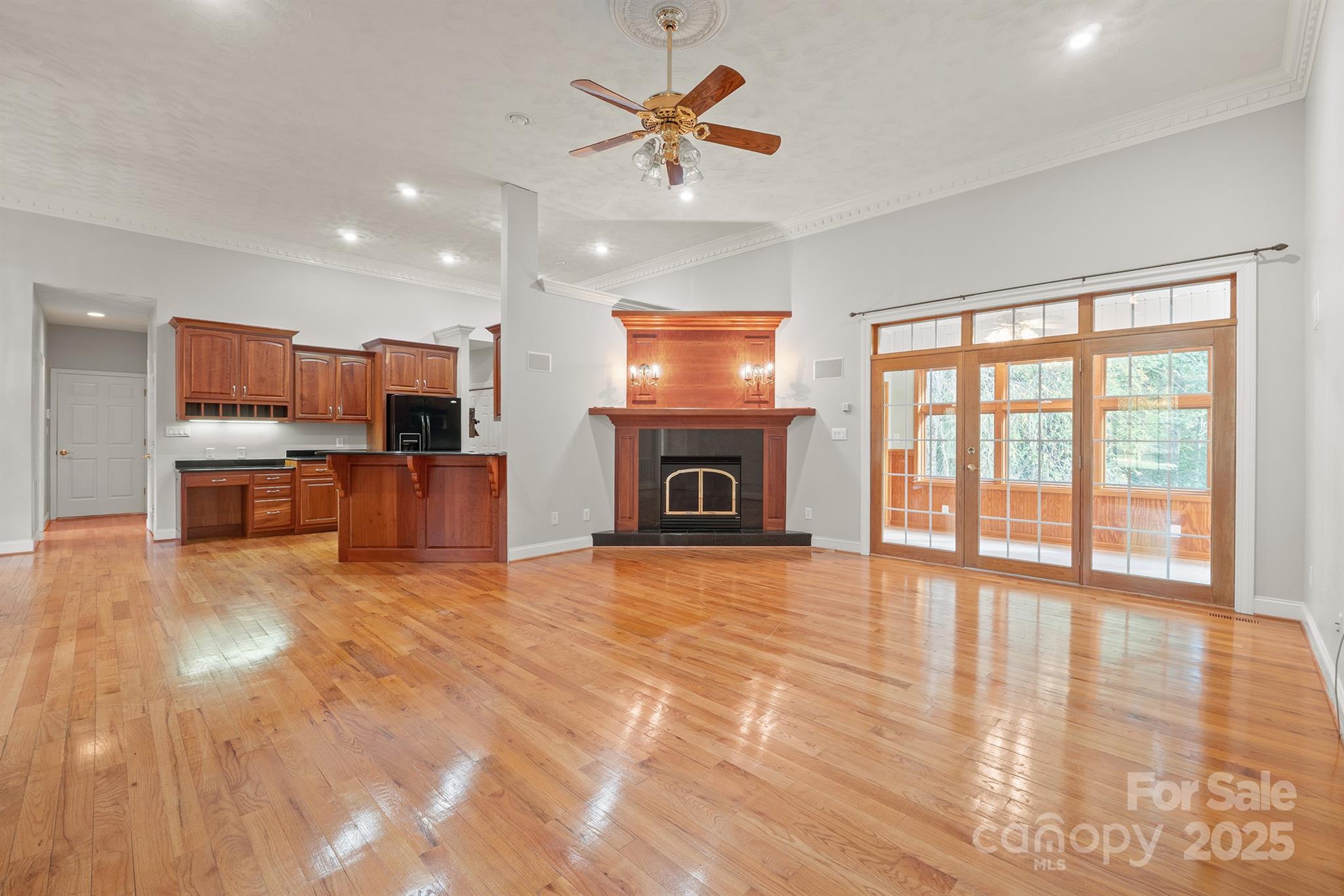 5350 Beacon Ridge Drive