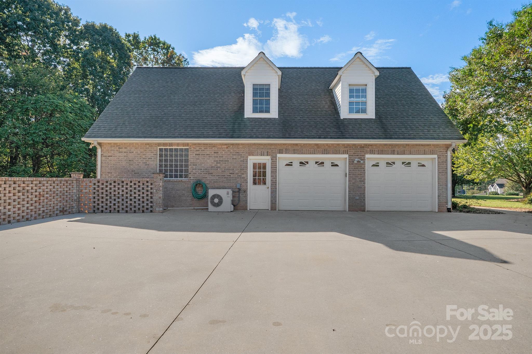 5350 Beacon Ridge Drive
