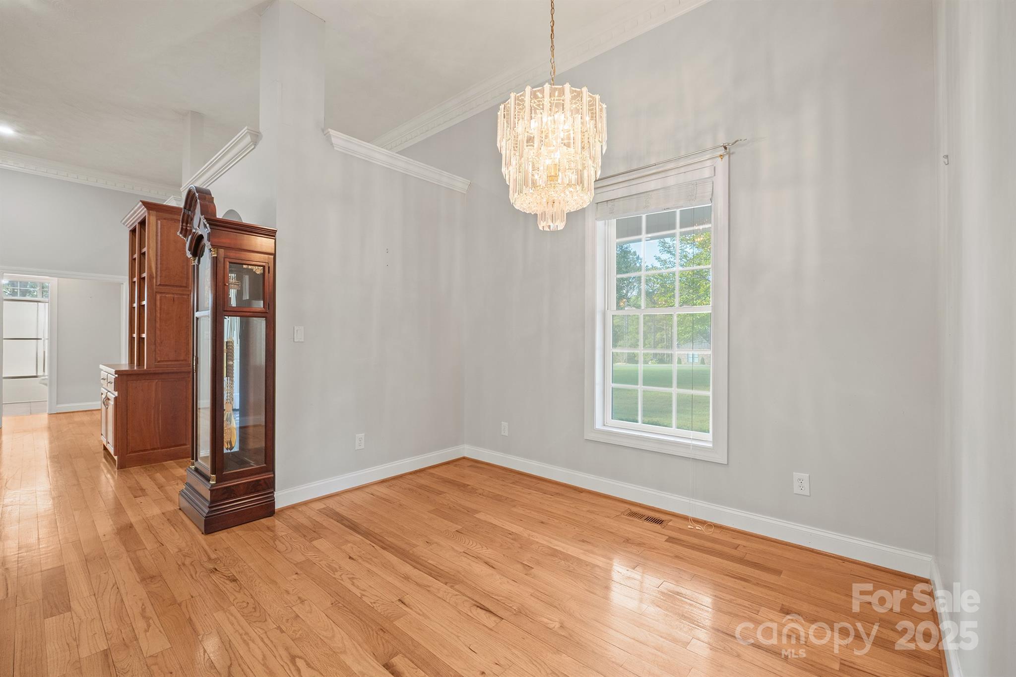 5350 Beacon Ridge Drive