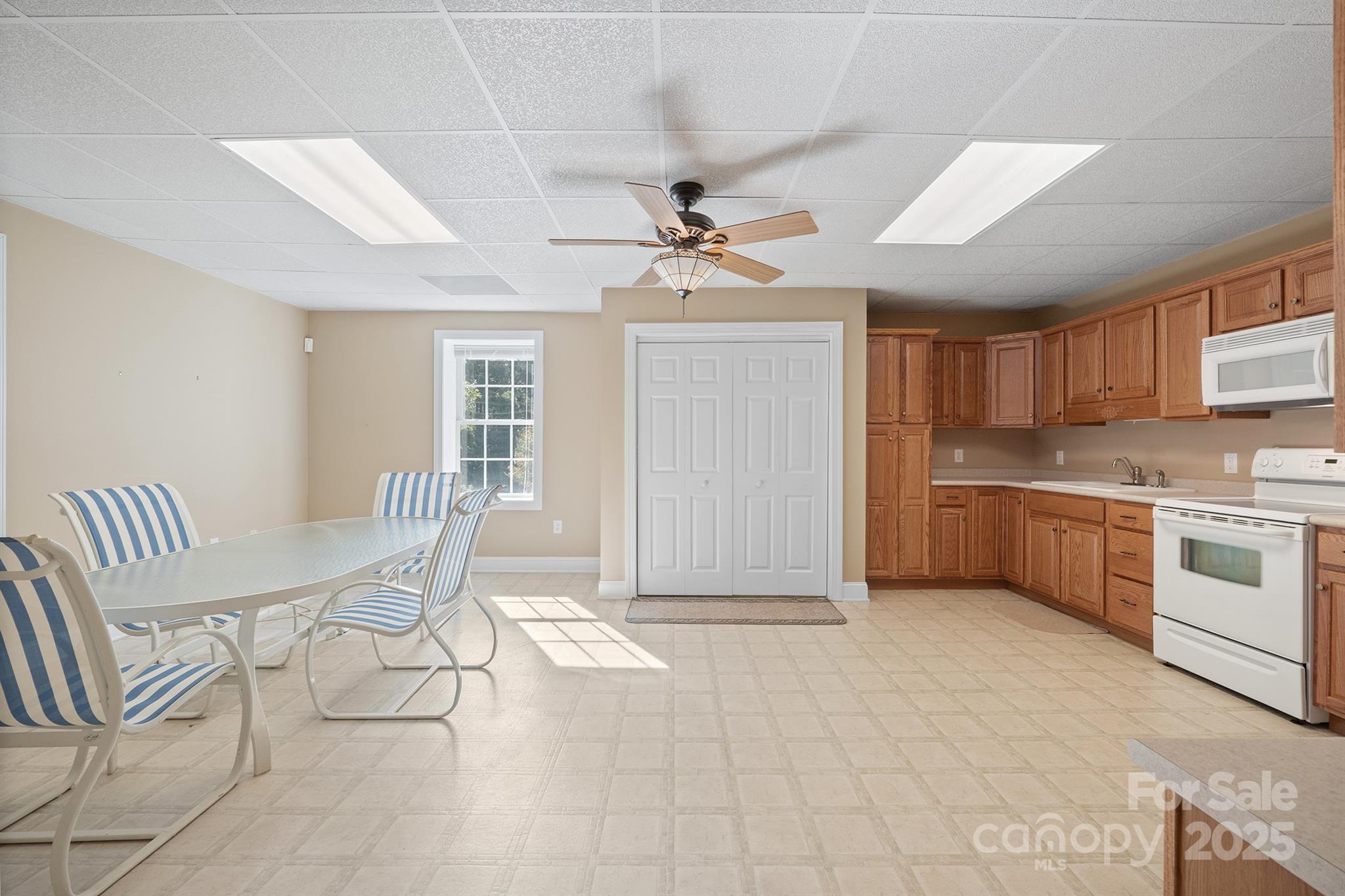 5350 Beacon Ridge Drive
