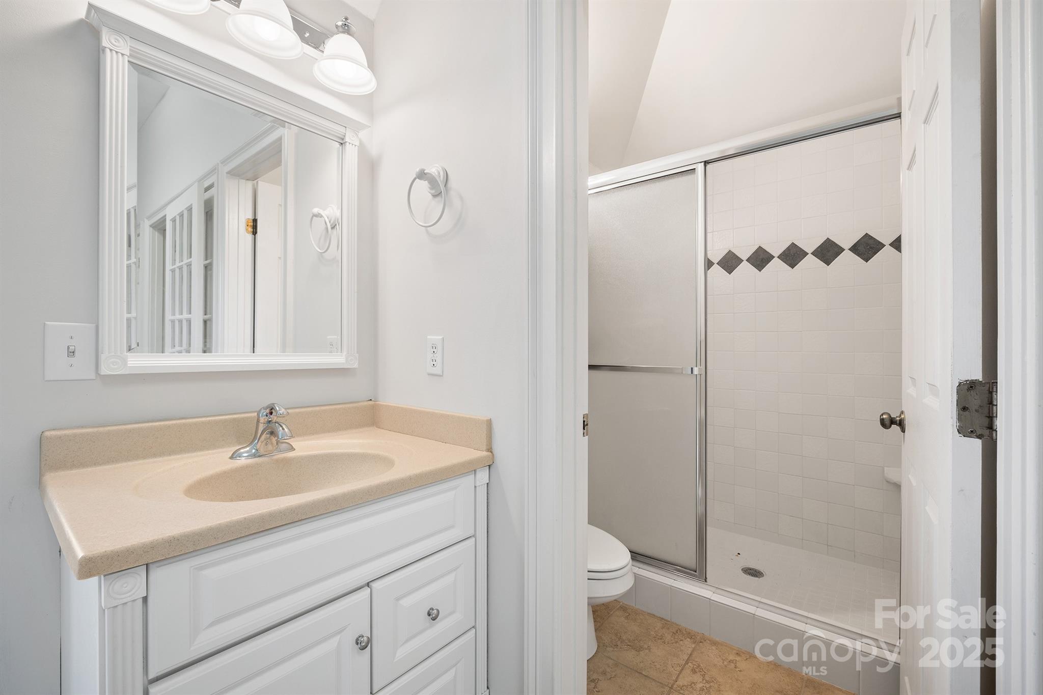 345 41st Avenue Place NW