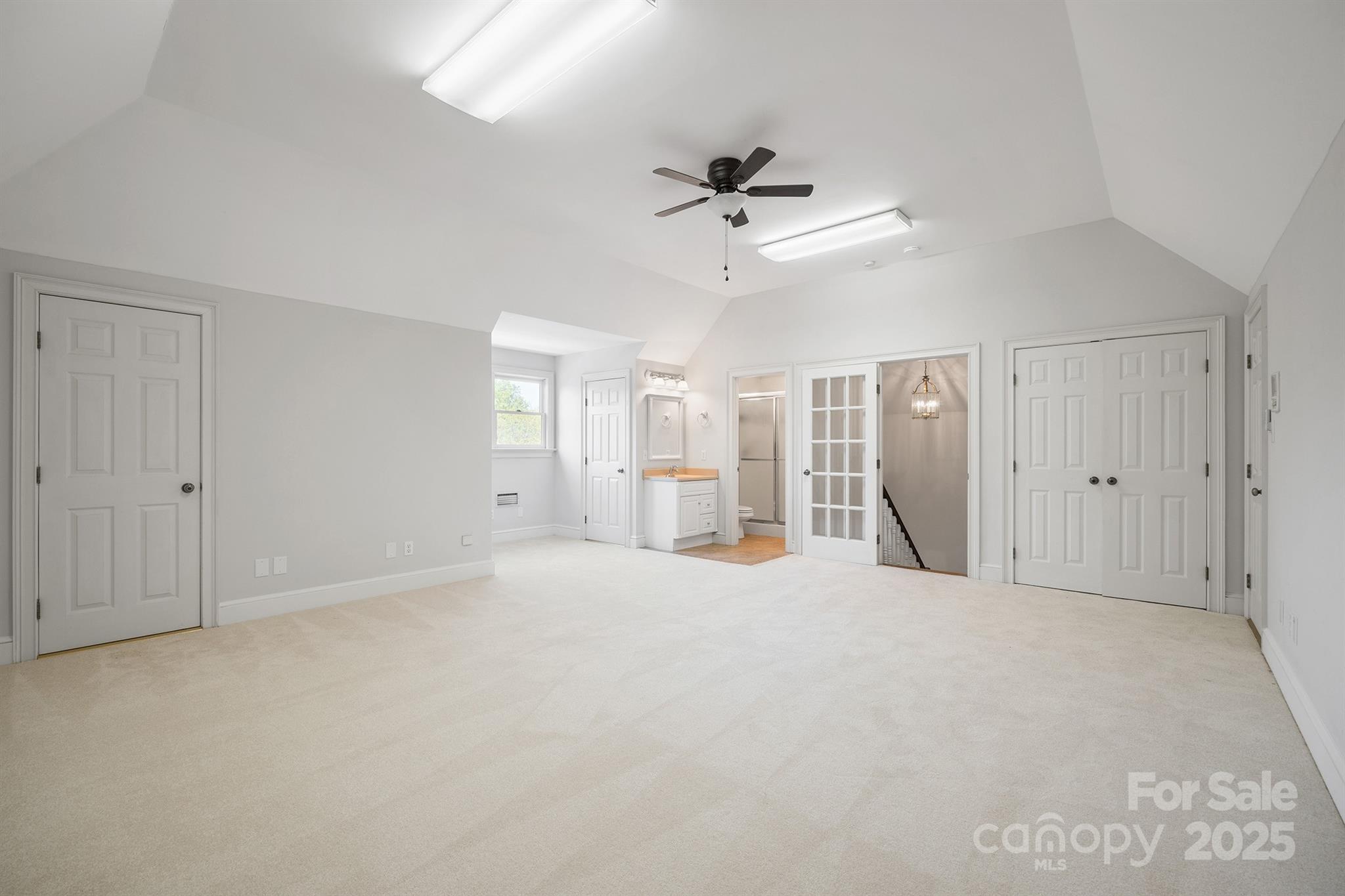 345 41st Avenue Place NW