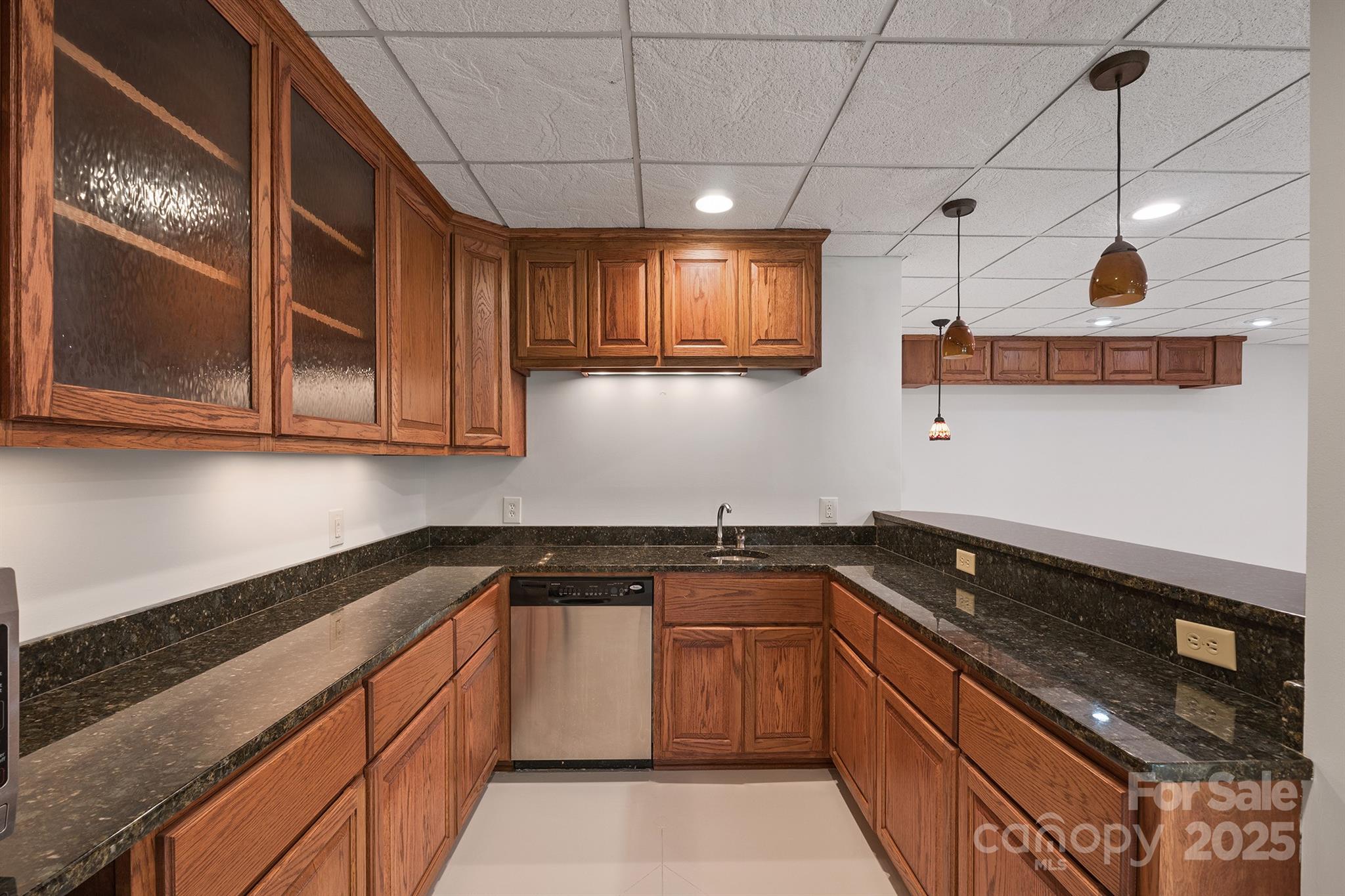 345 41st Avenue Place NW