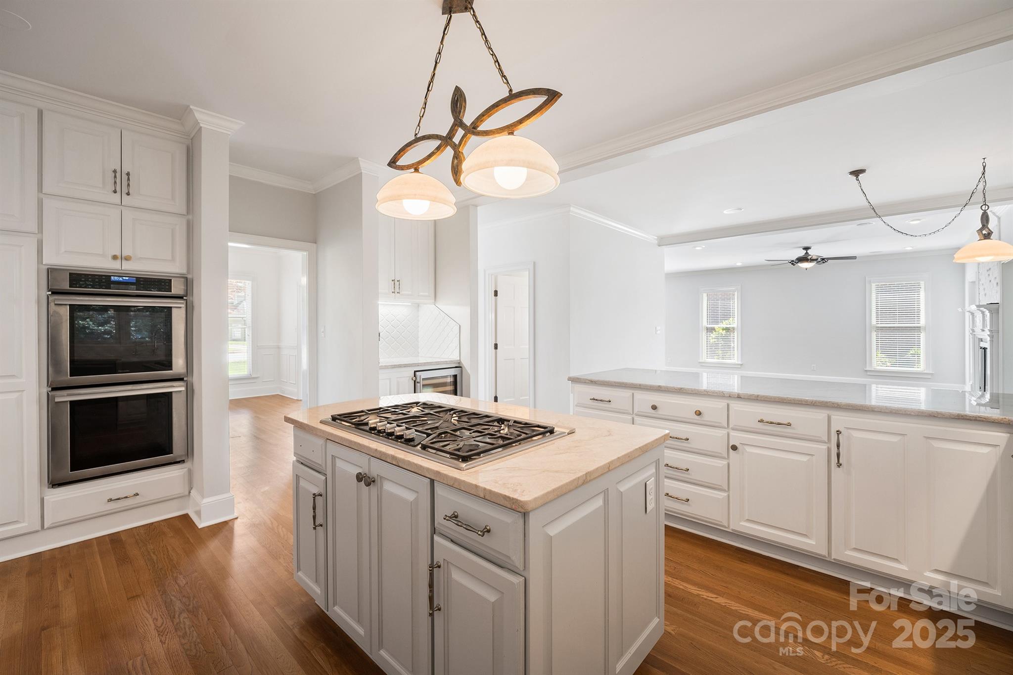 345 41st Avenue Place NW