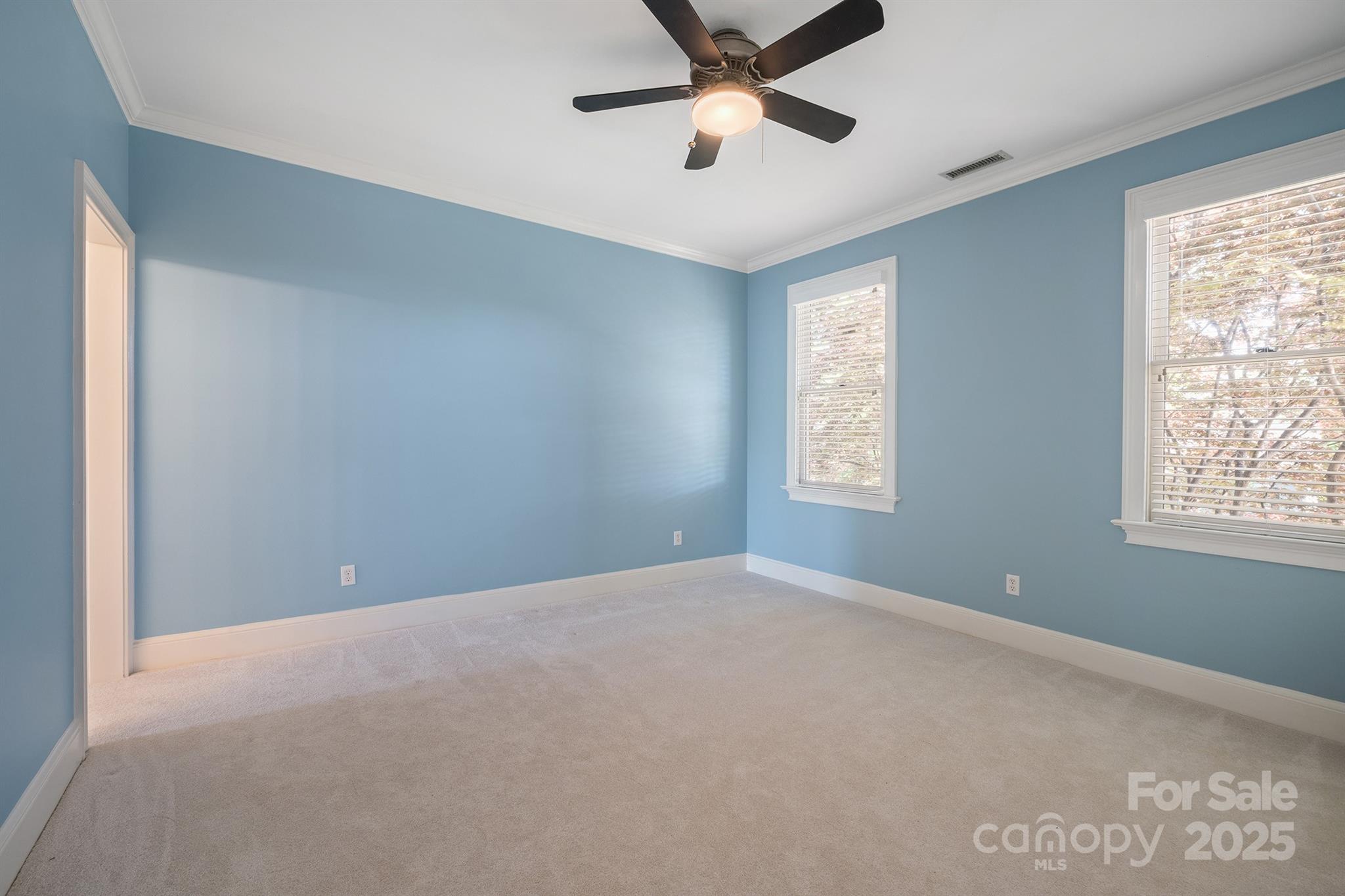 345 41st Avenue Place NW