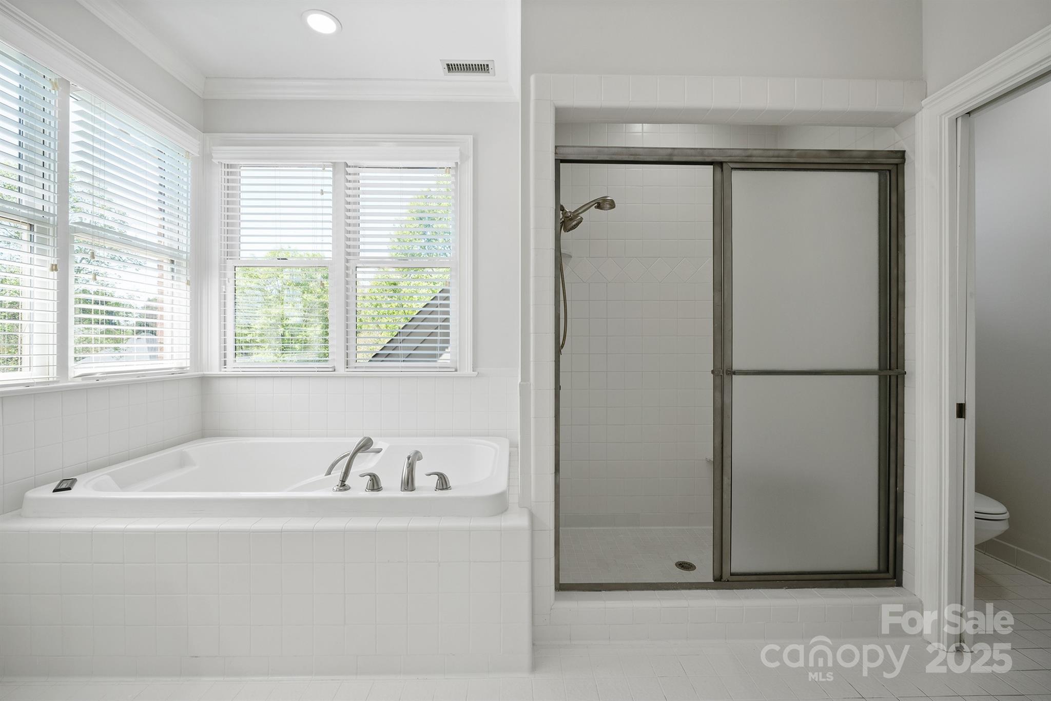 345 41st Avenue Place NW